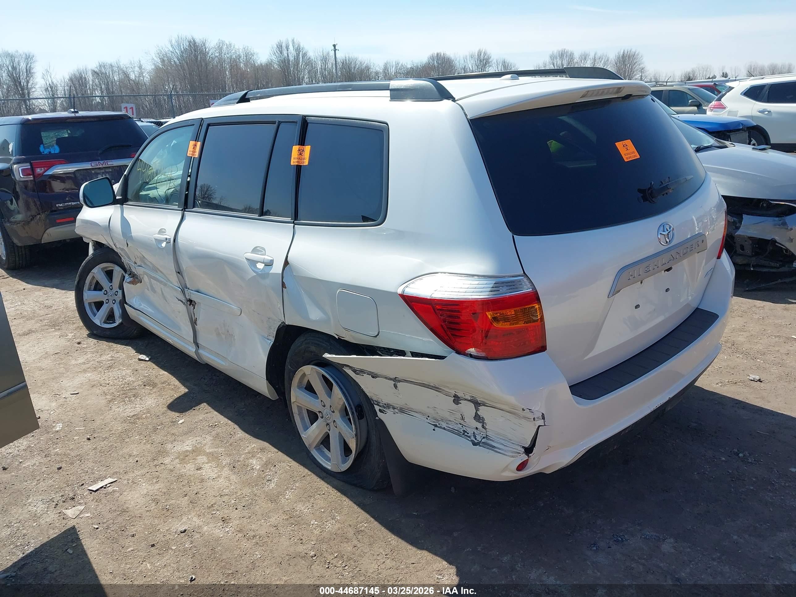 TOYOTA HIGHLANDER image 3
