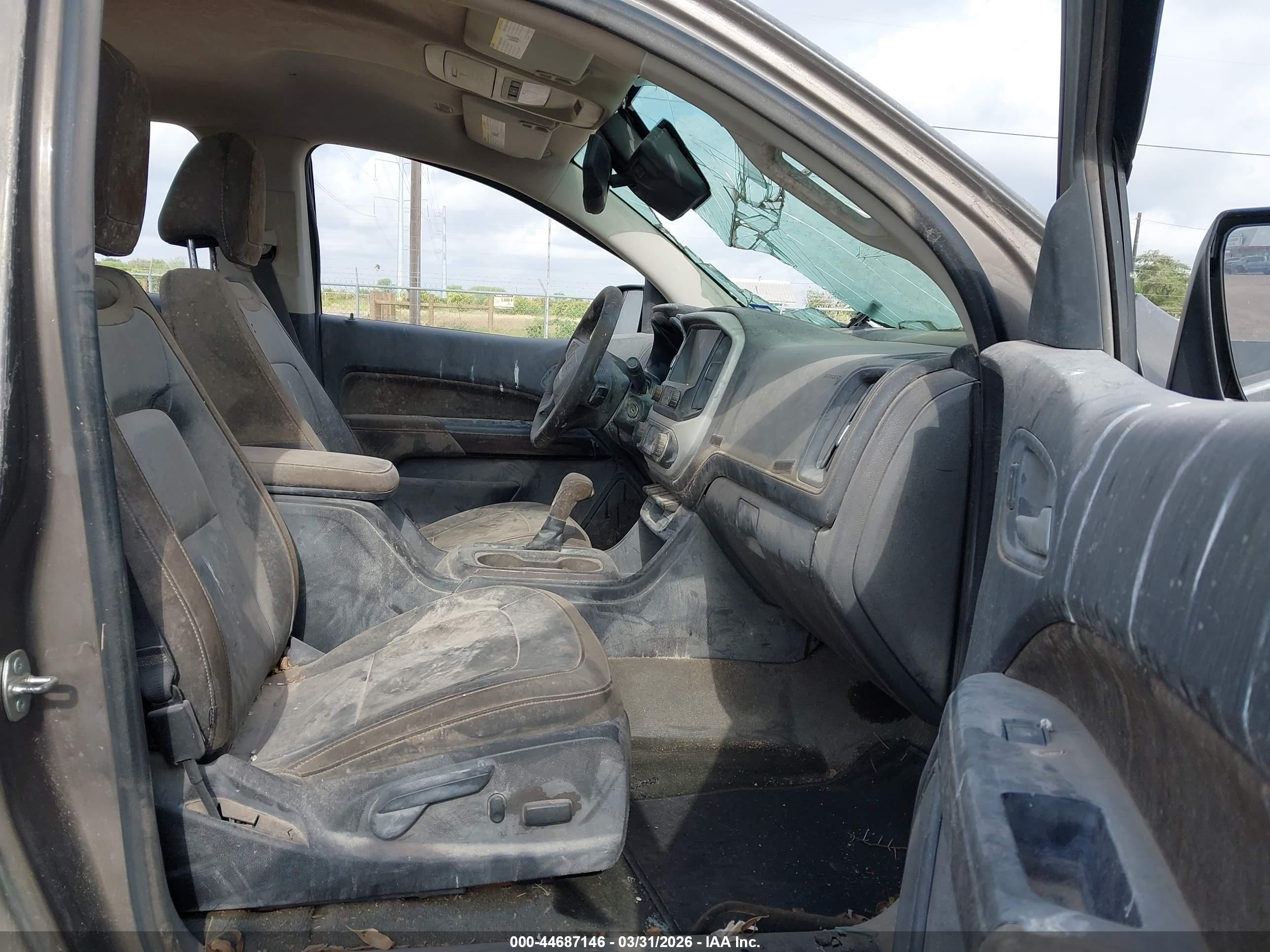 GMC CANYON image 5