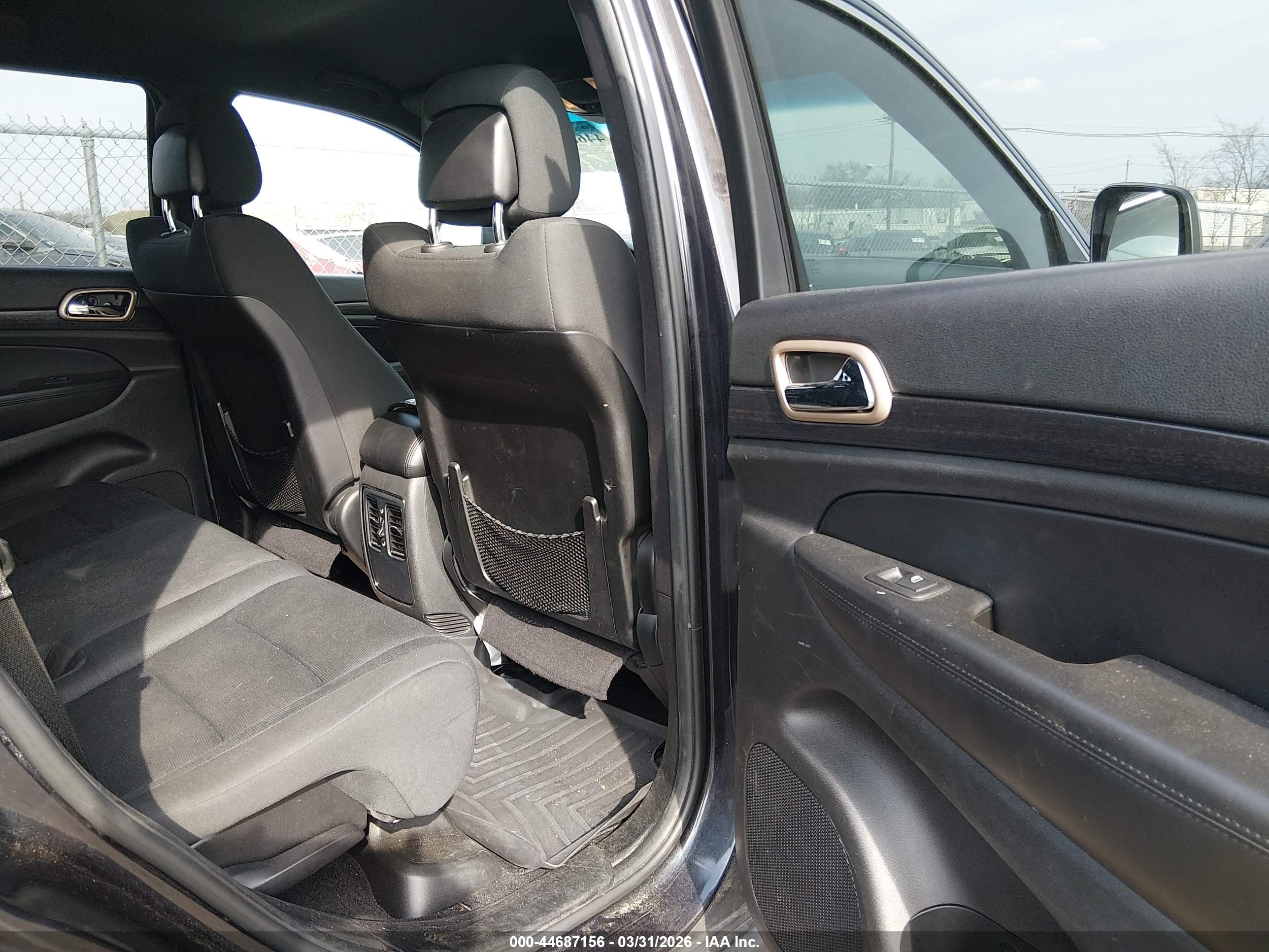 JEEP GRAND image 8