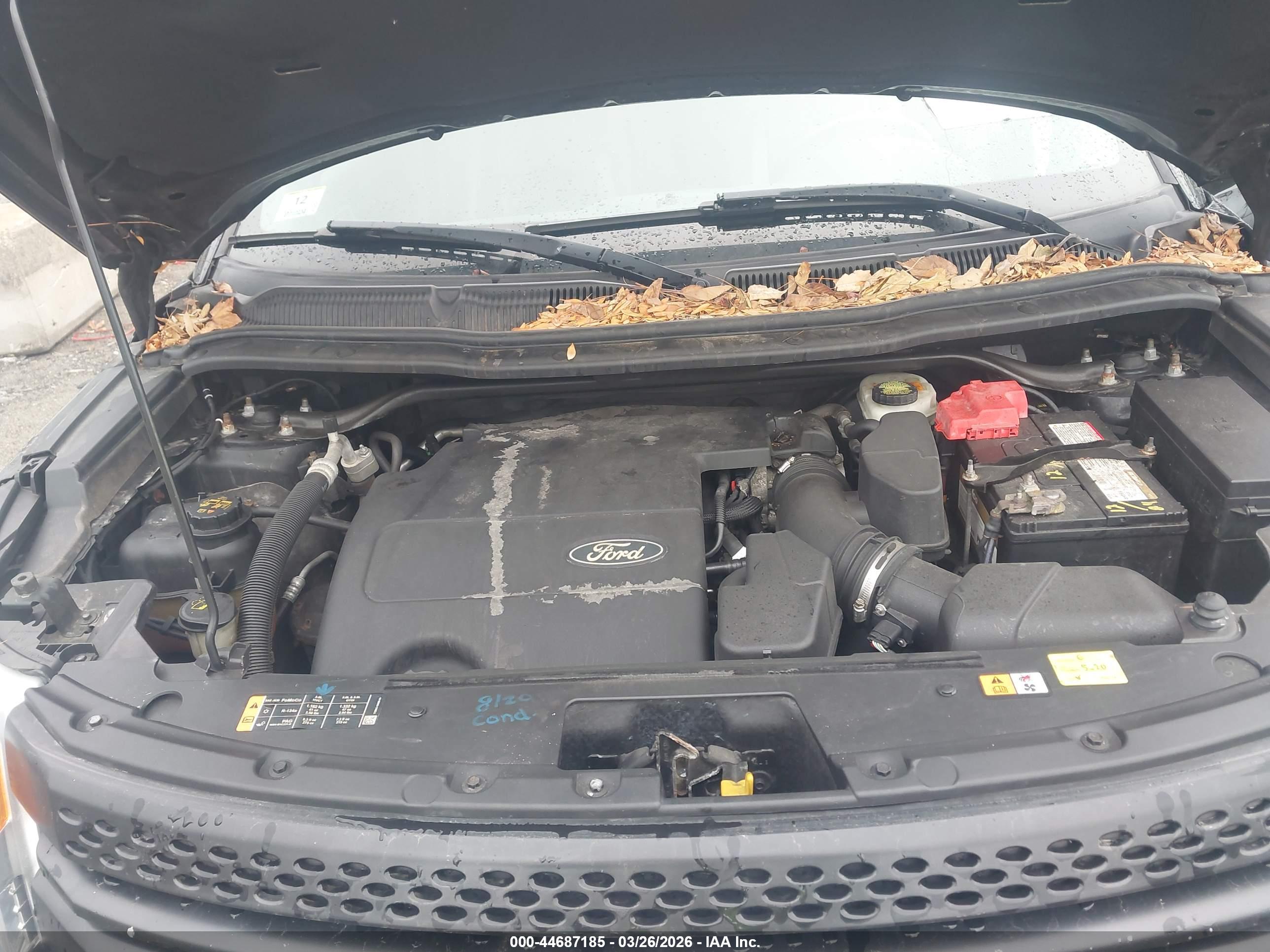 FORD EXPLORER image 10