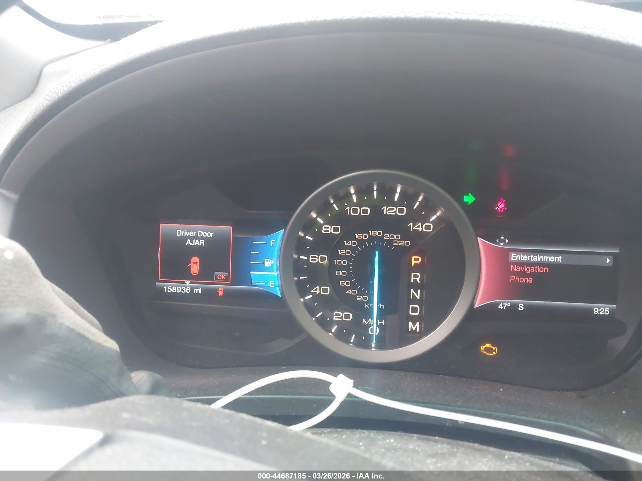 FORD EXPLORER image 7