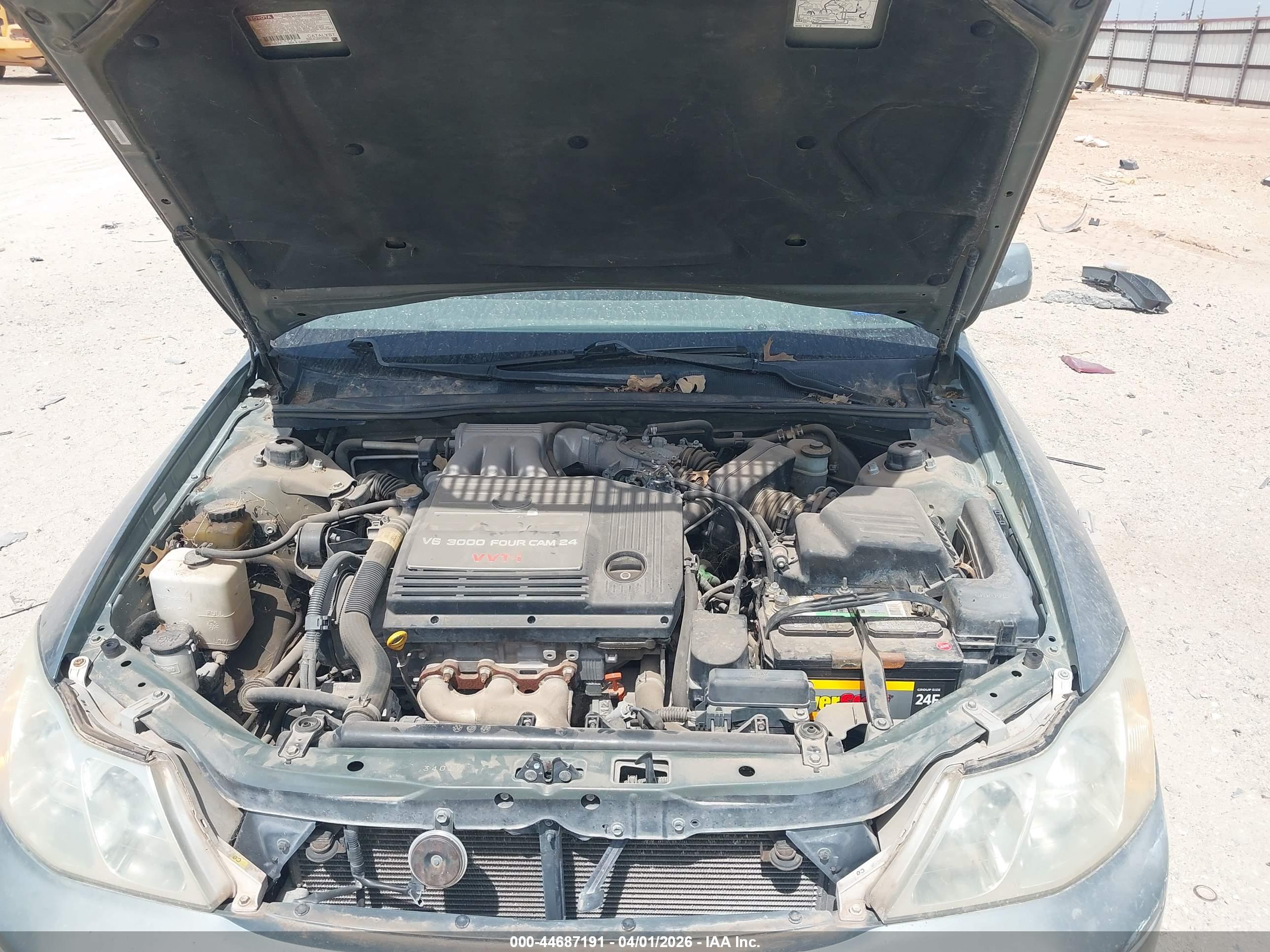 TOYOTA AVALON image 10