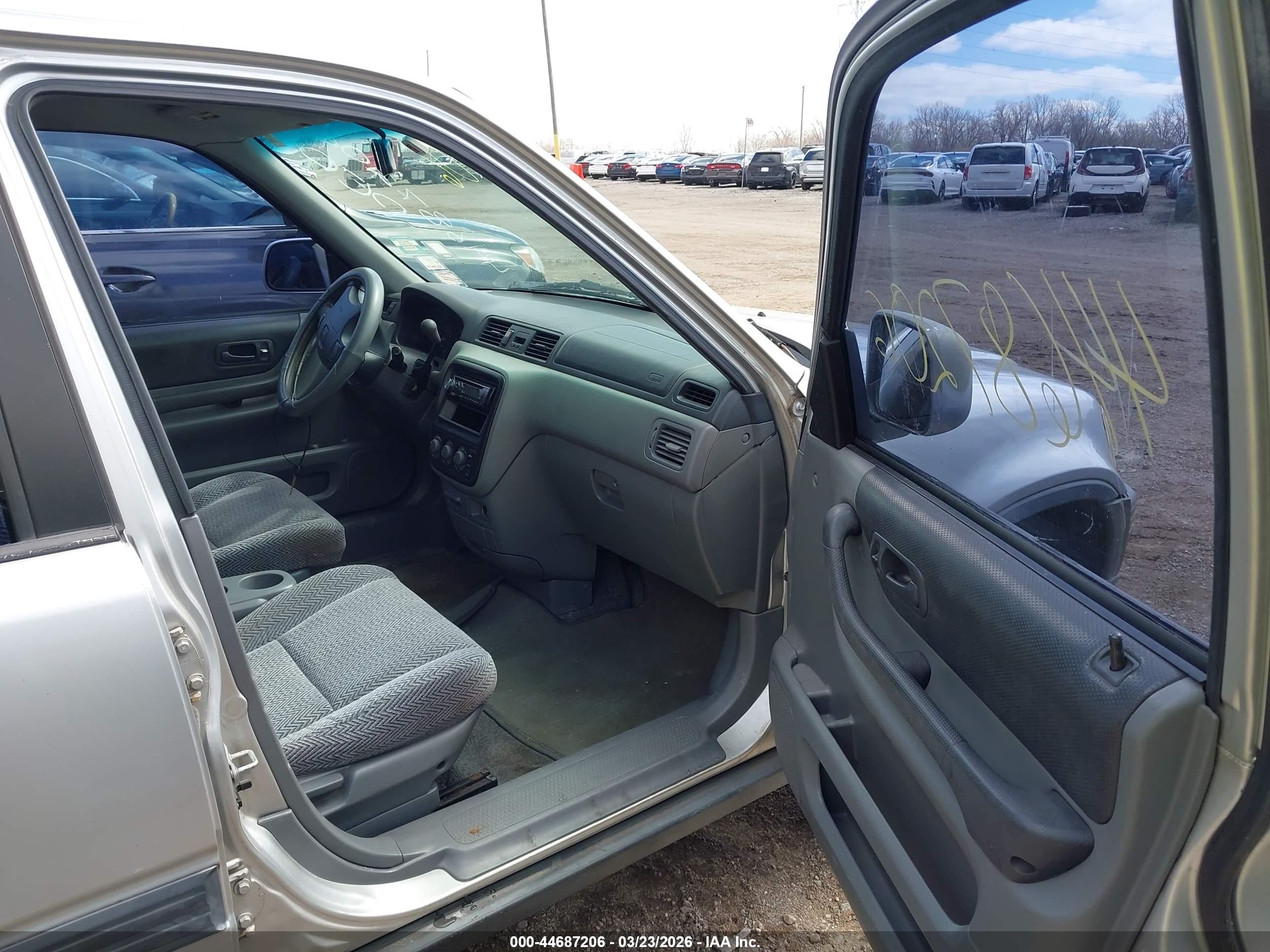 HONDA CR-V image 5