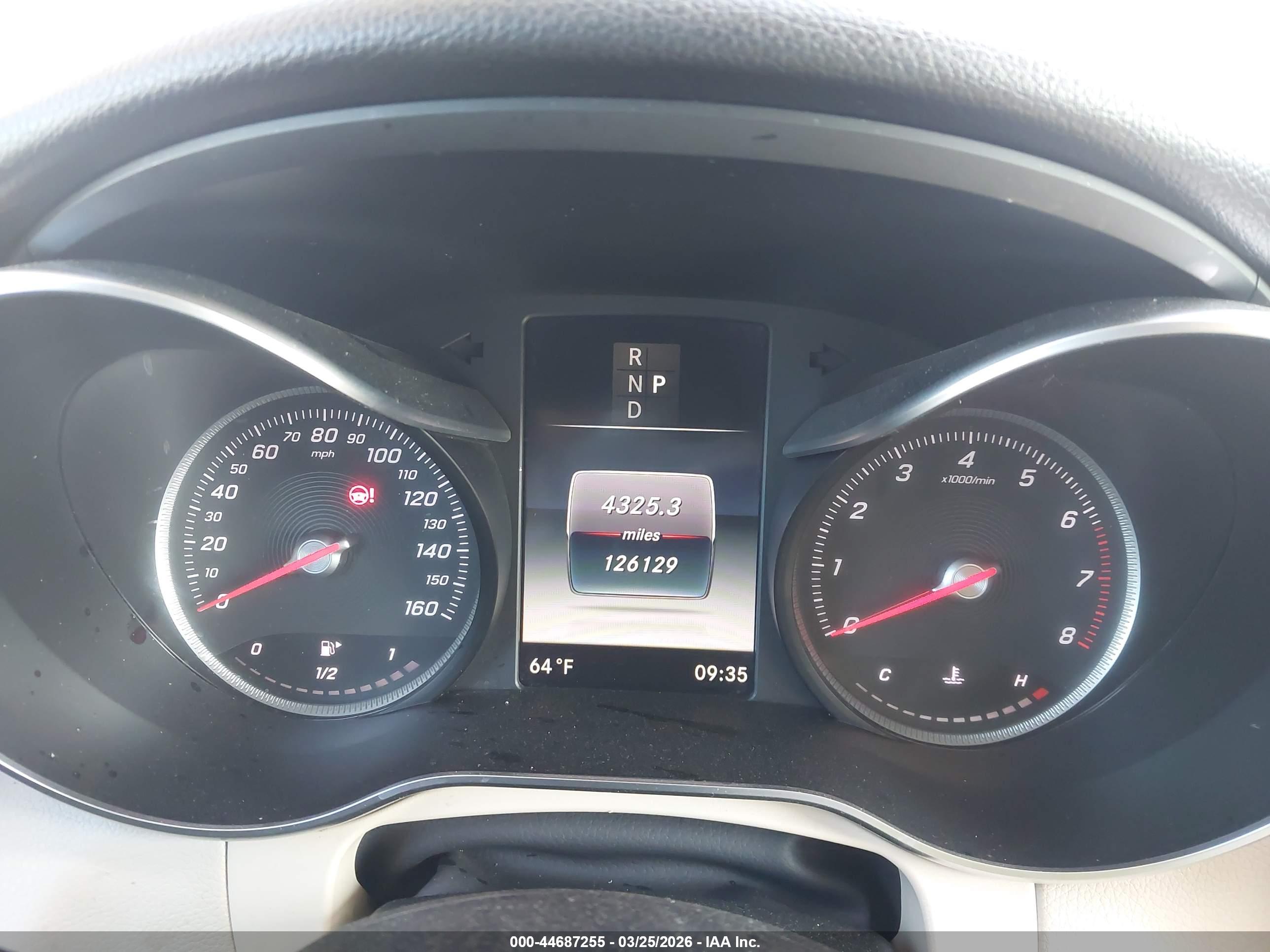 MERCEDES-BENZ GLC image 7