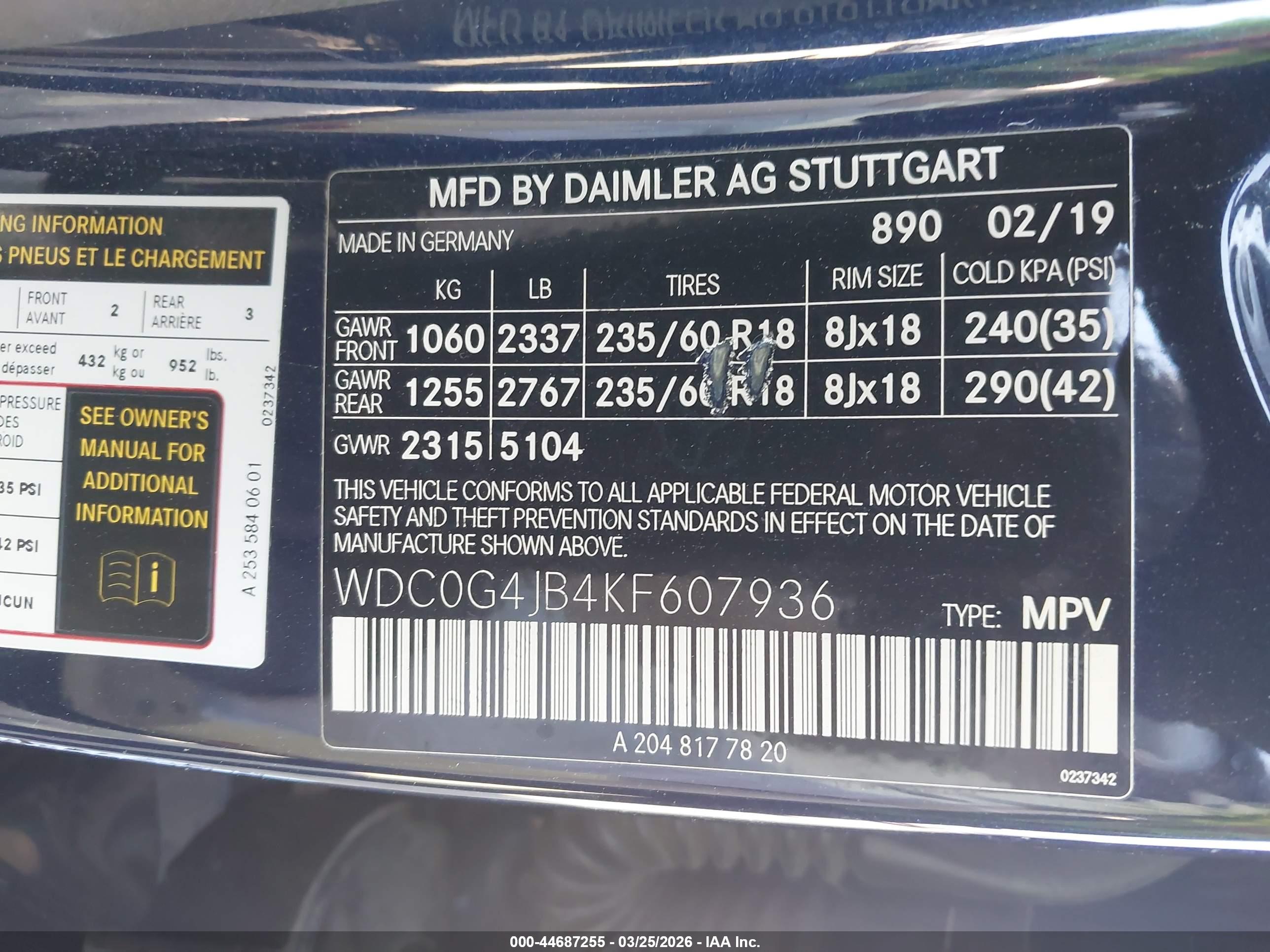 MERCEDES-BENZ GLC image 9