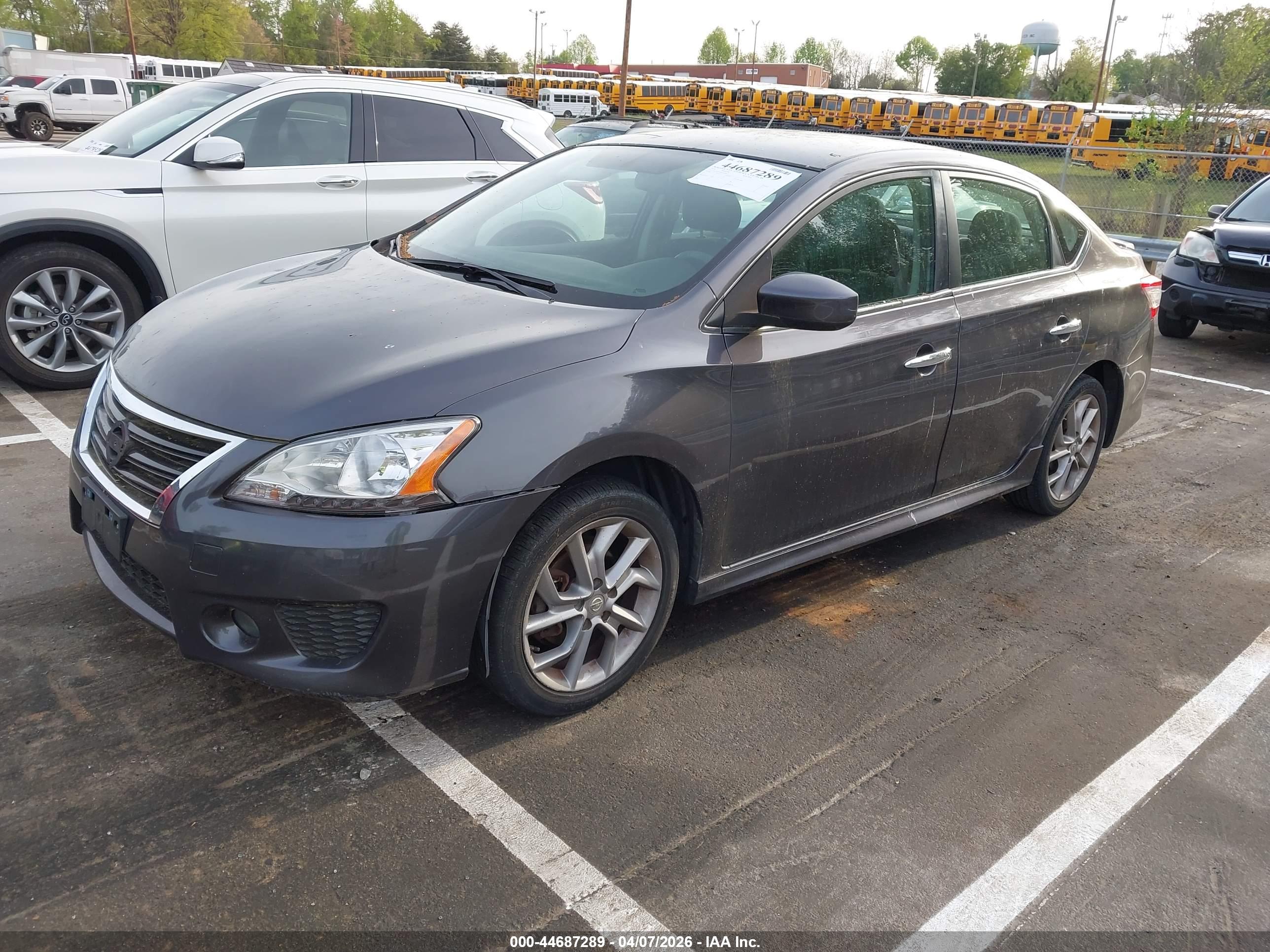 NISSAN SENTRA image 2