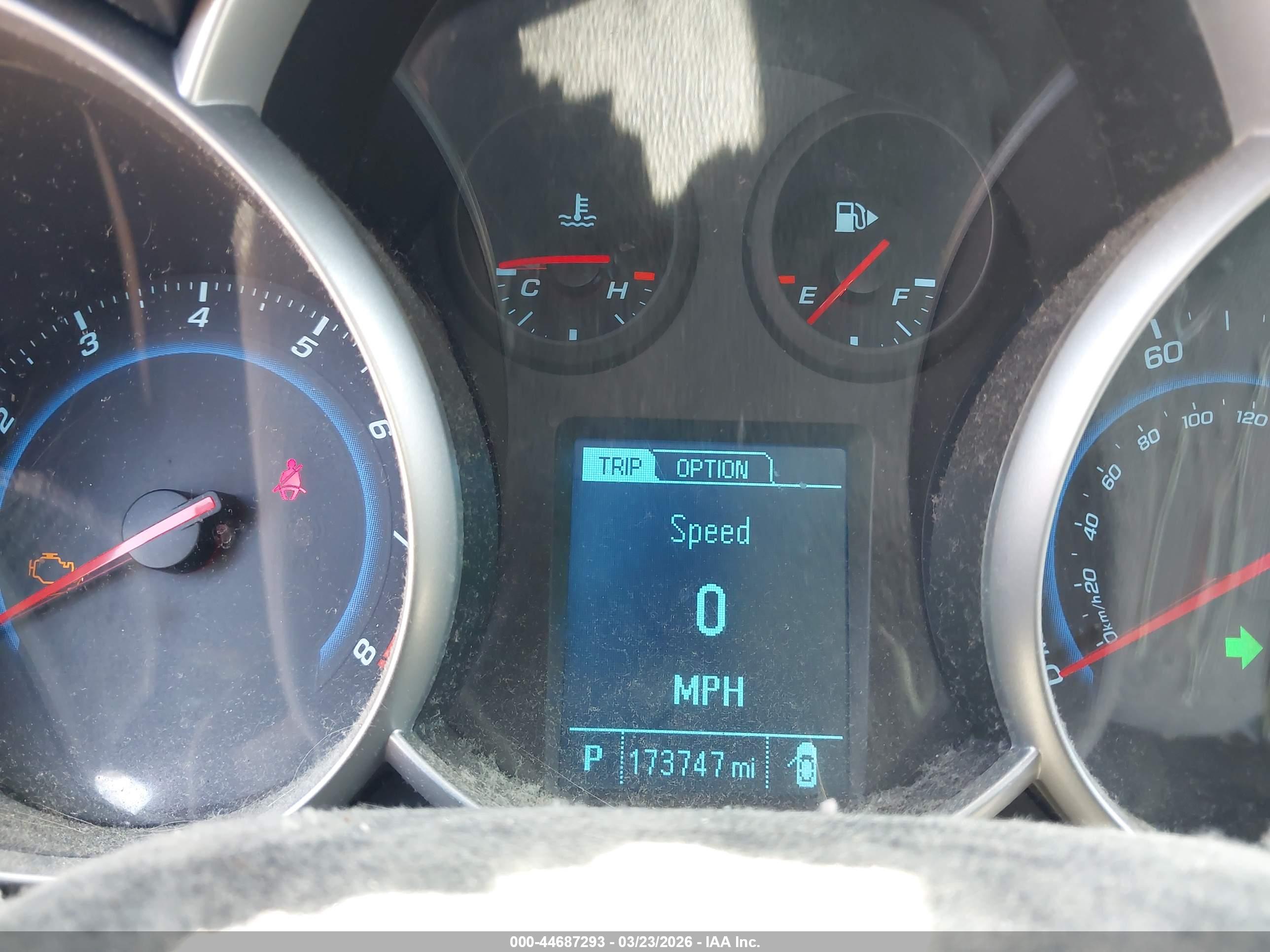 CHEVROLET CRUZE image 7
