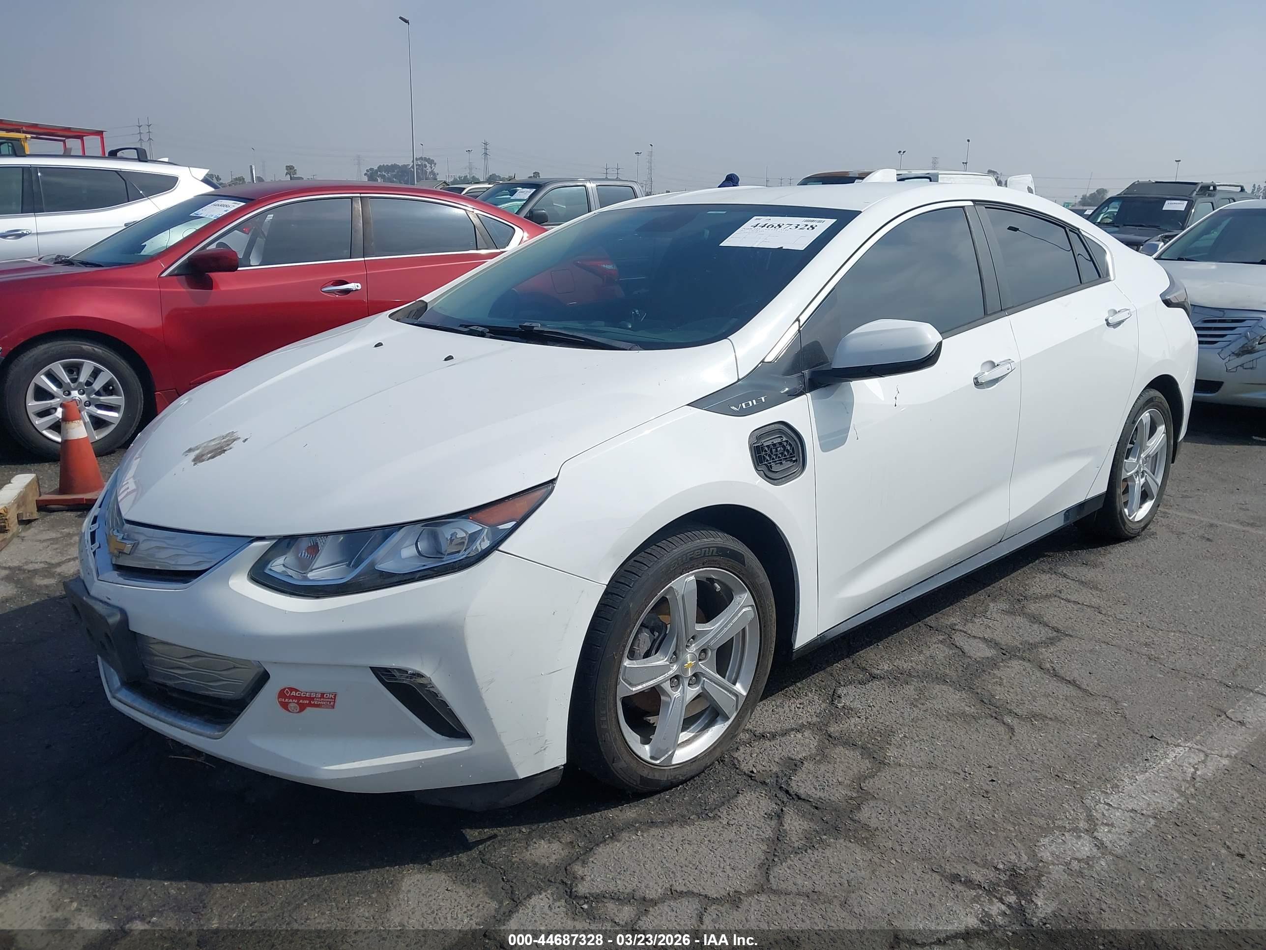 CHEVROLET VOLT image 2