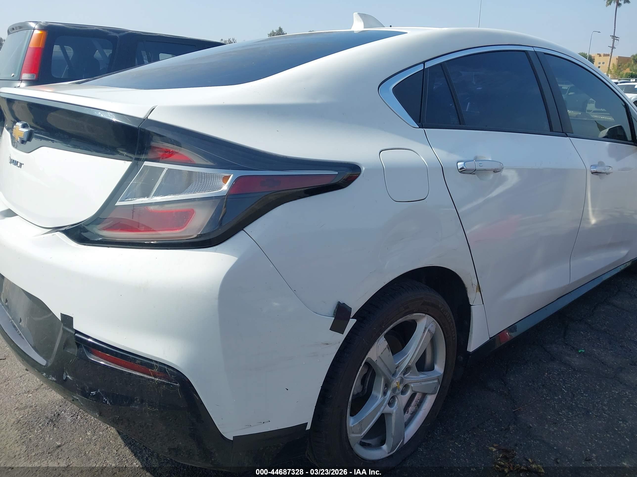 CHEVROLET VOLT image 6