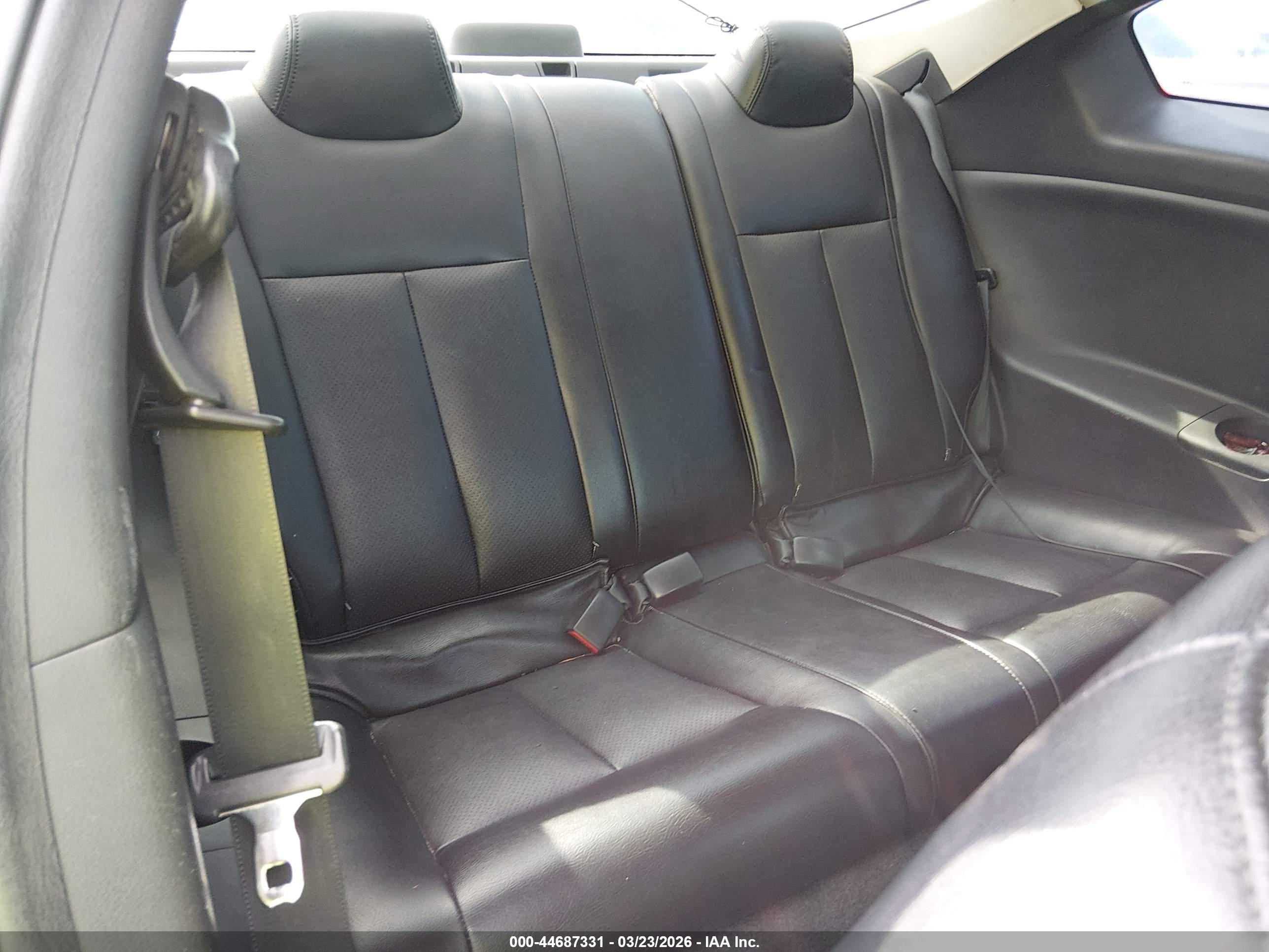NISSAN ALTIMA image 8
