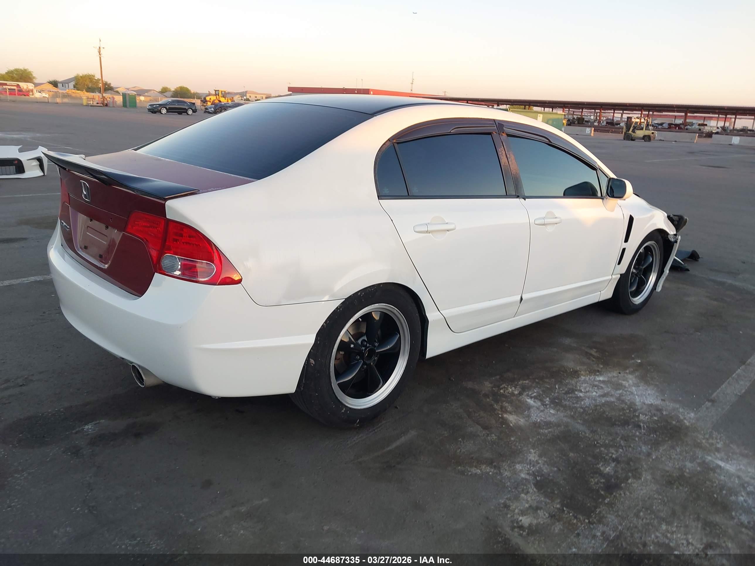 HONDA CIVIC image 4