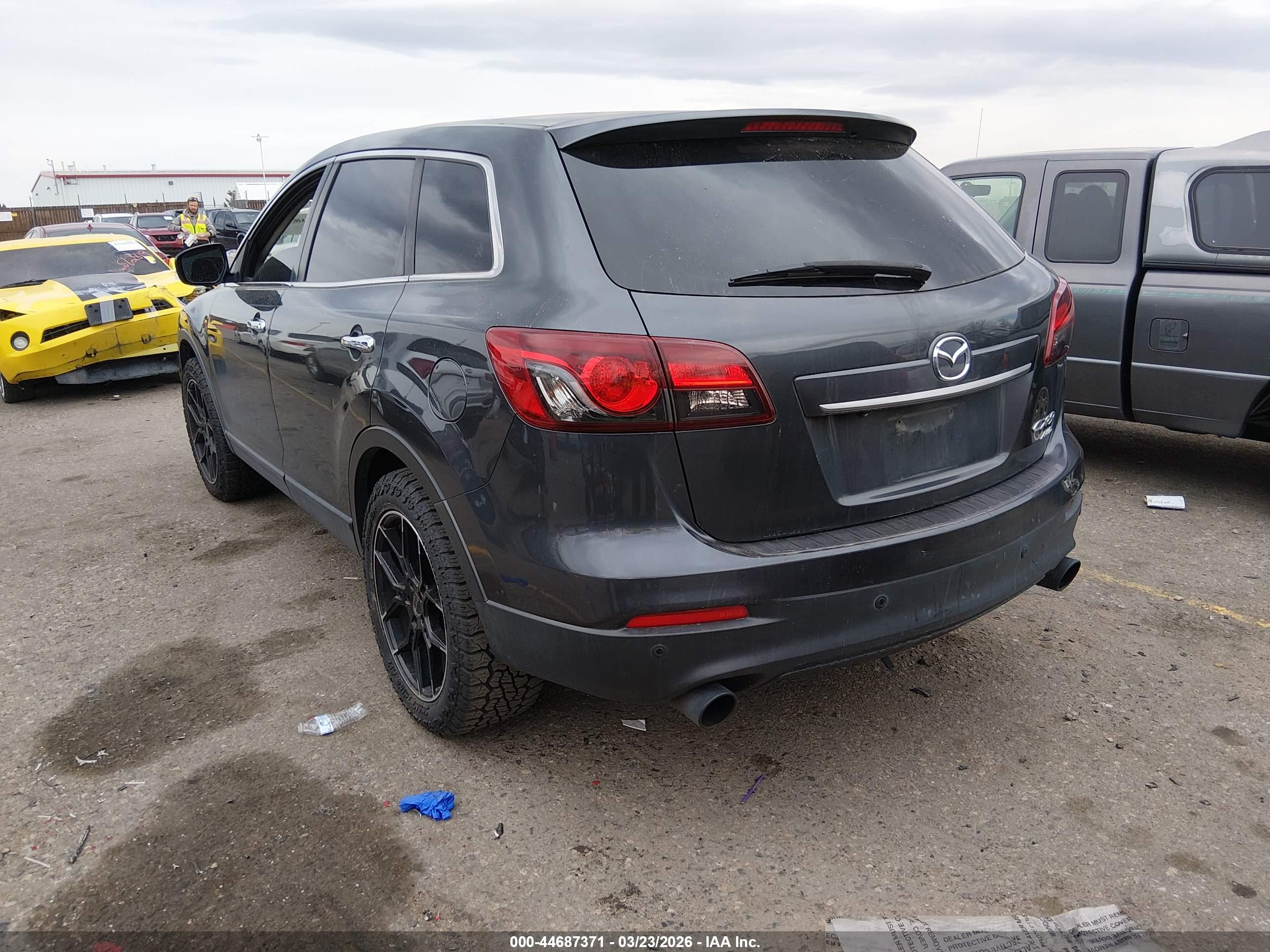 MAZDA CX-9 image 3