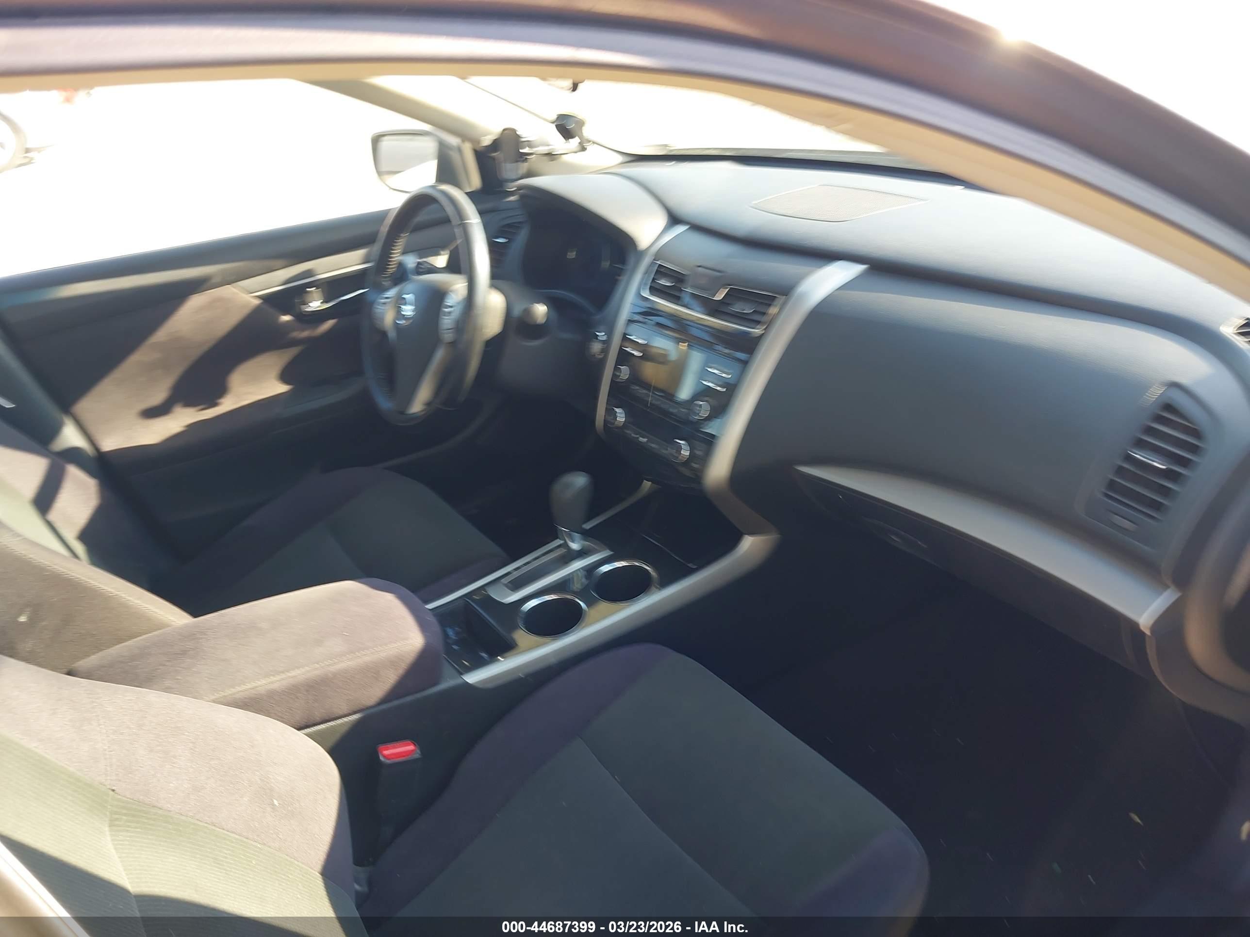 NISSAN ALTIMA image 5