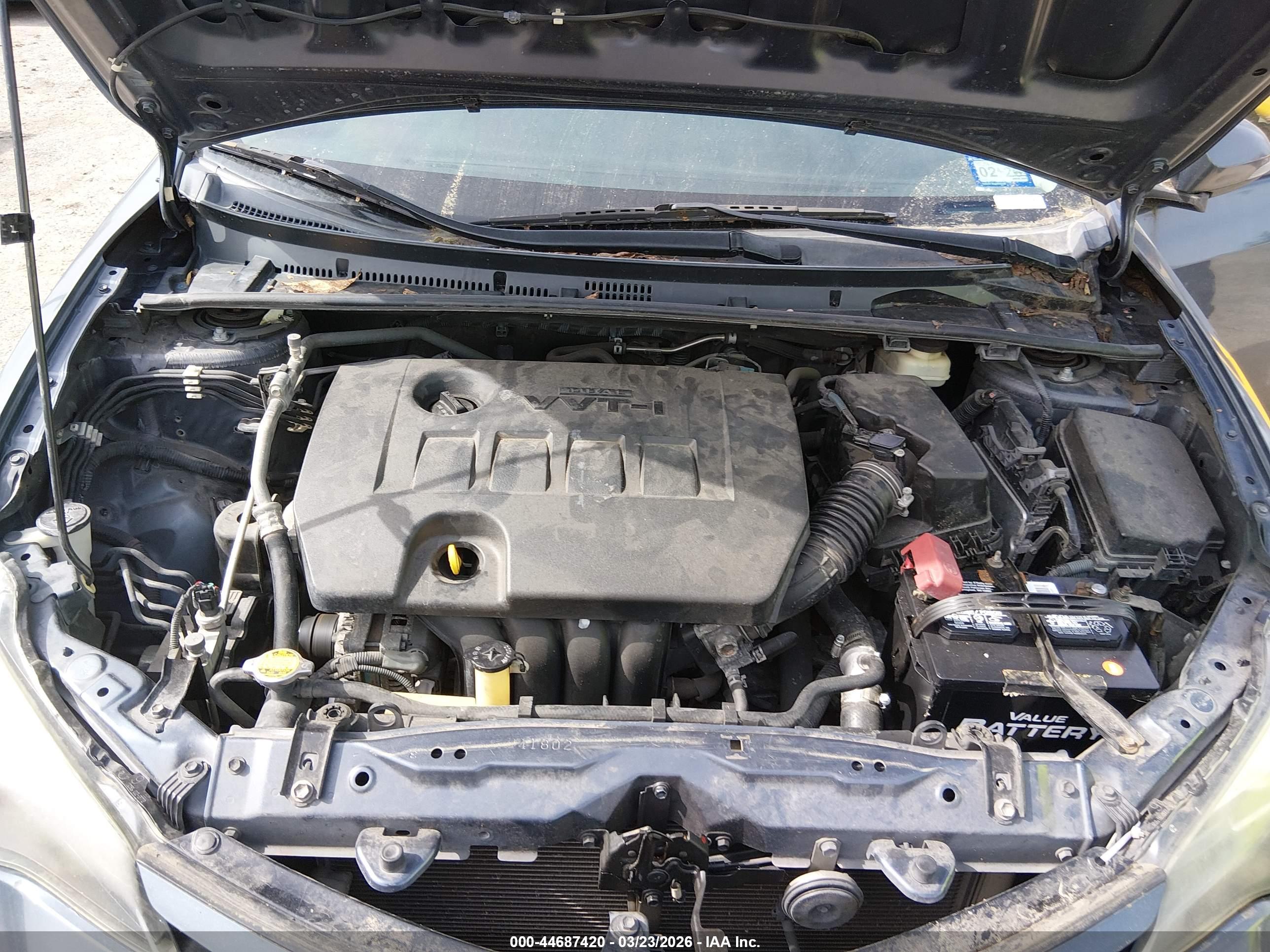 TOYOTA COROLLA image 10