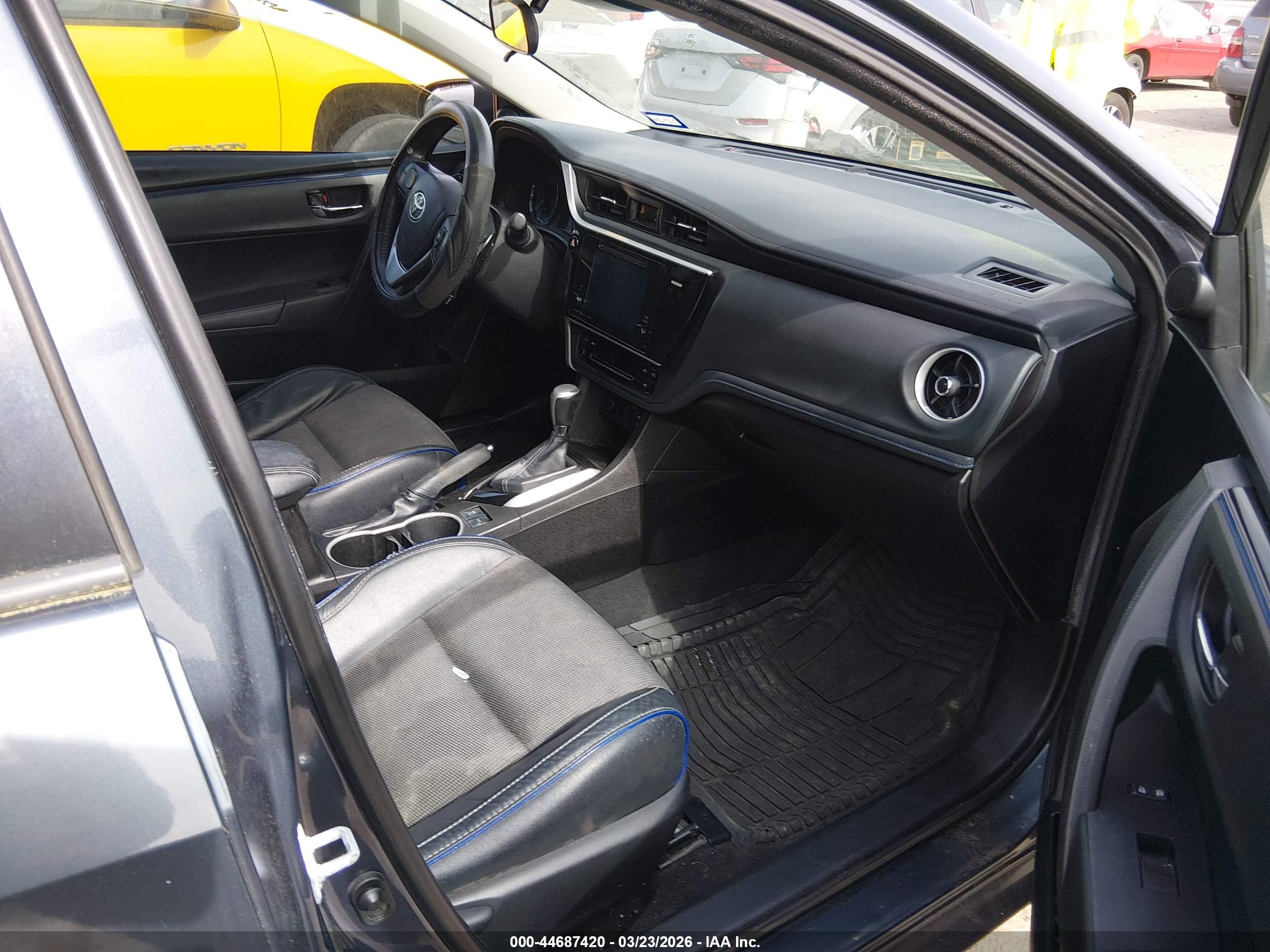 TOYOTA COROLLA image 5