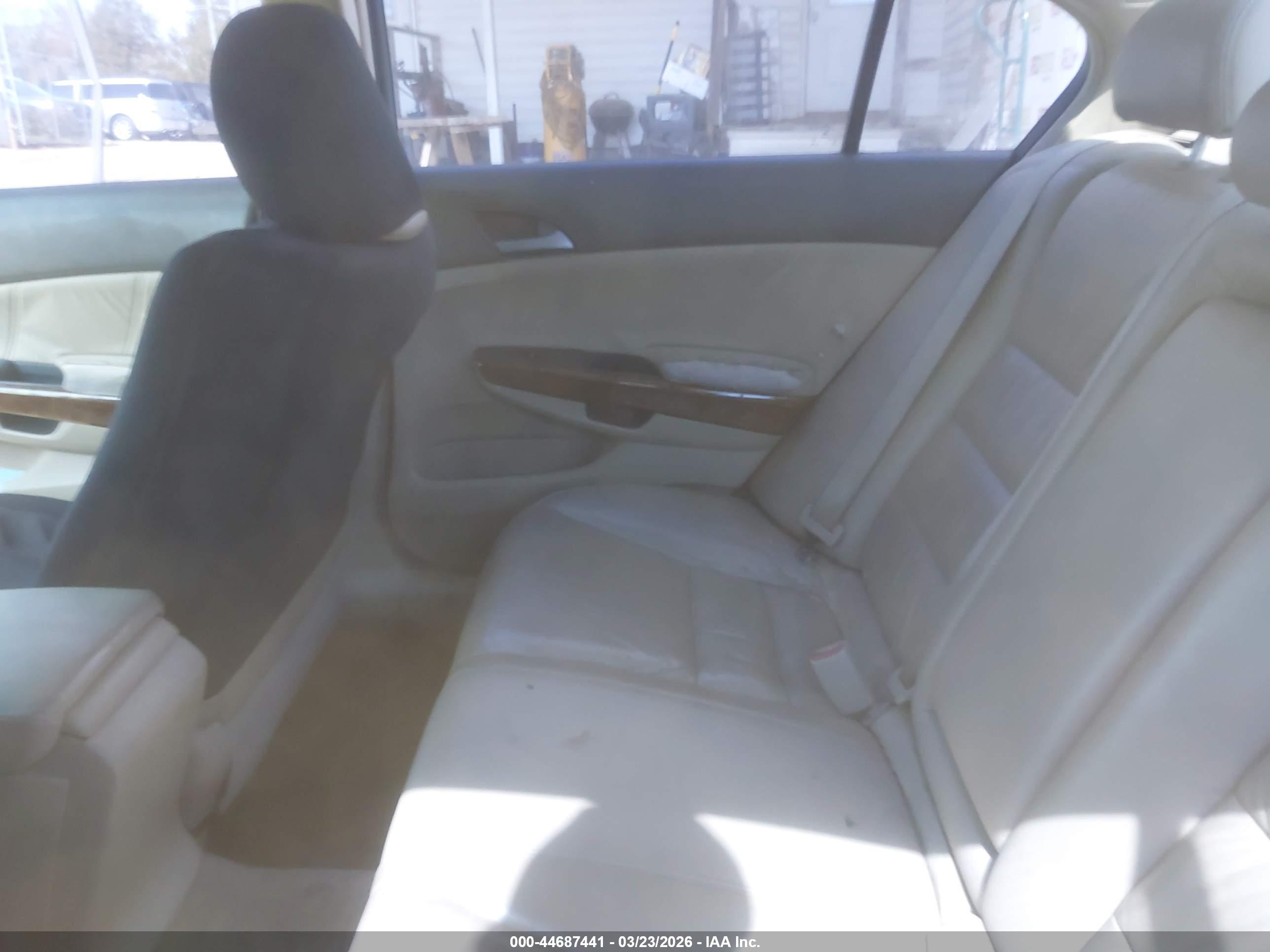 HONDA ACCORD image 8