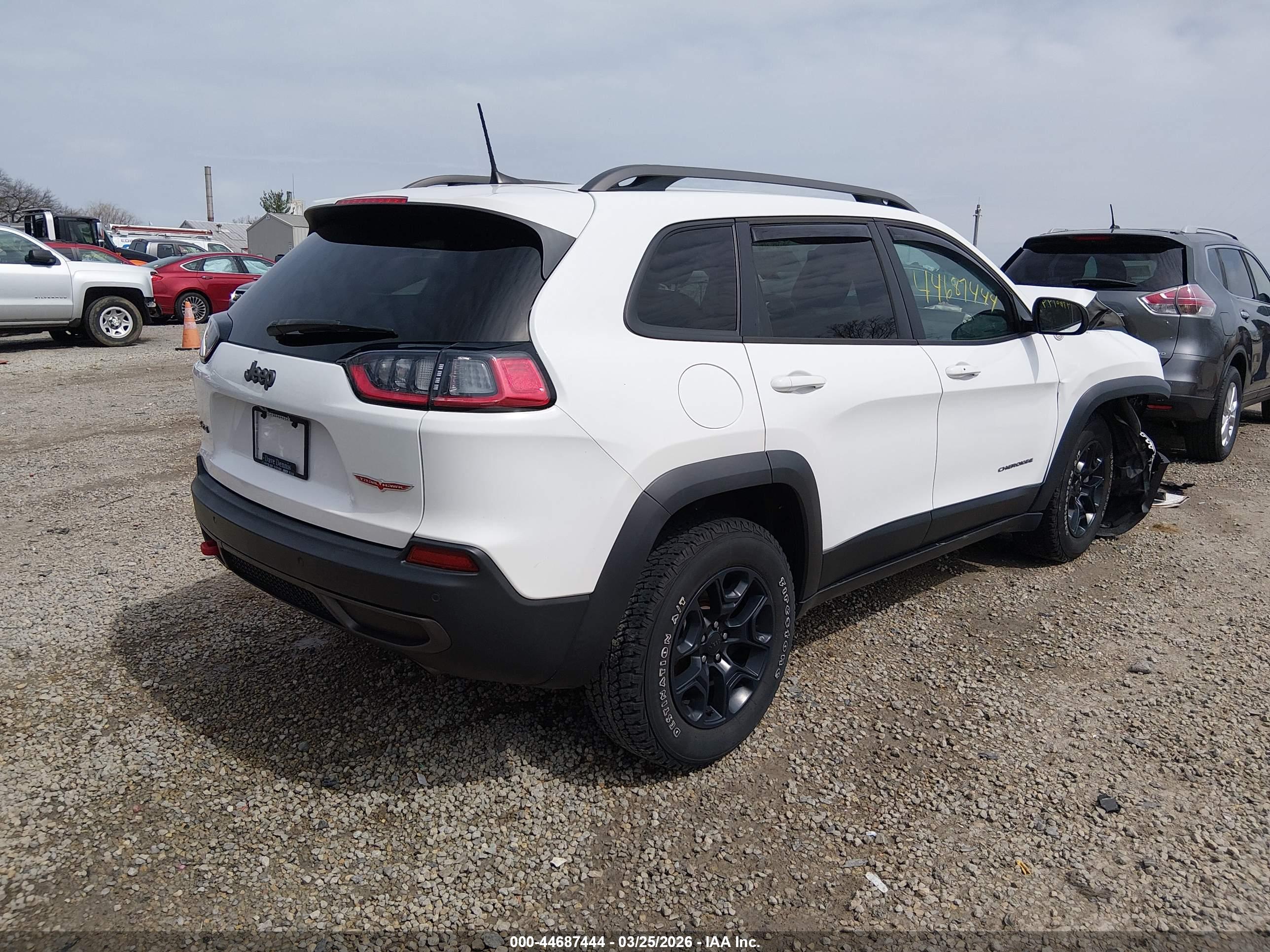 JEEP CHEROKEE image 4