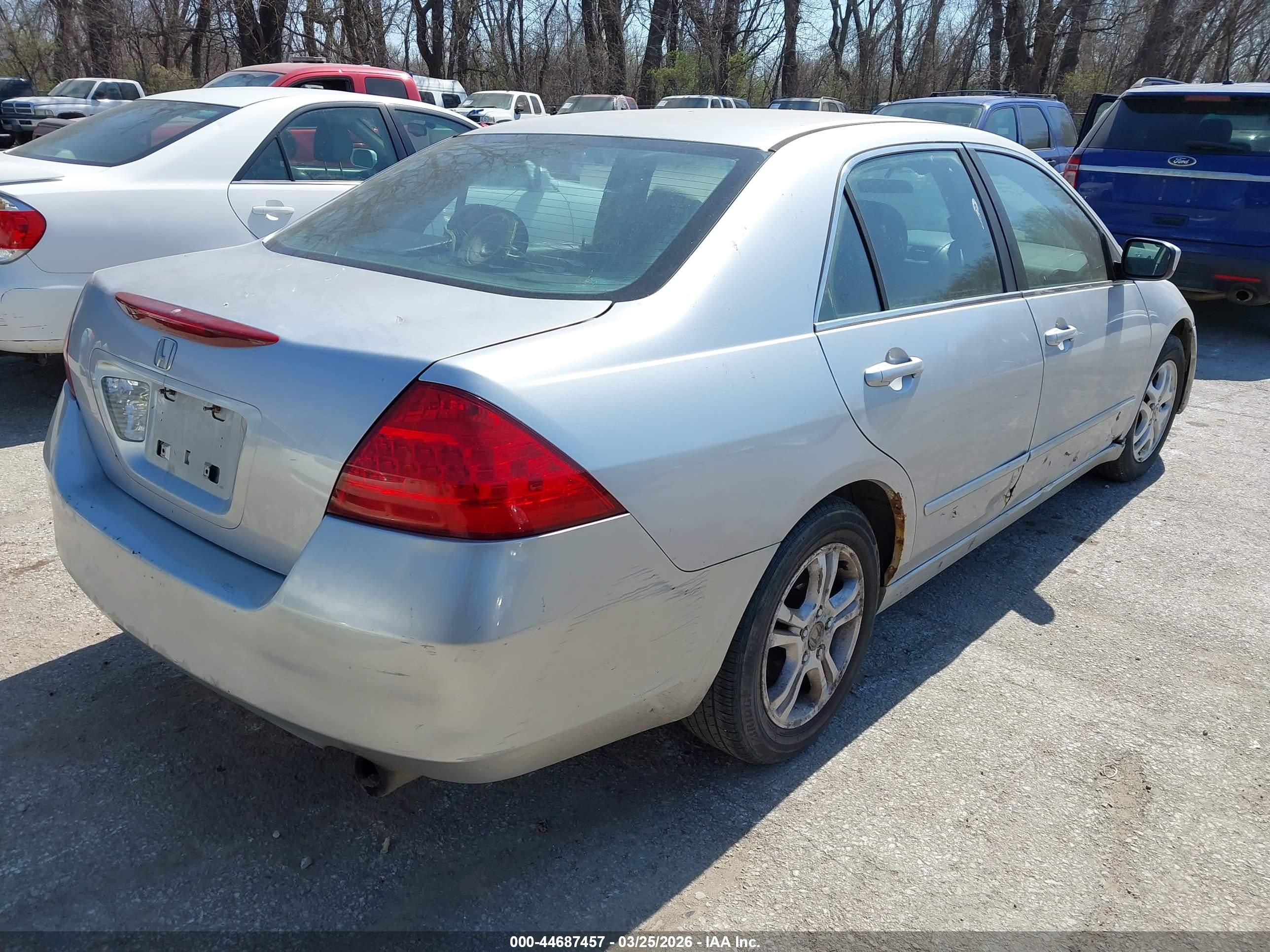 HONDA ACCORD image 4