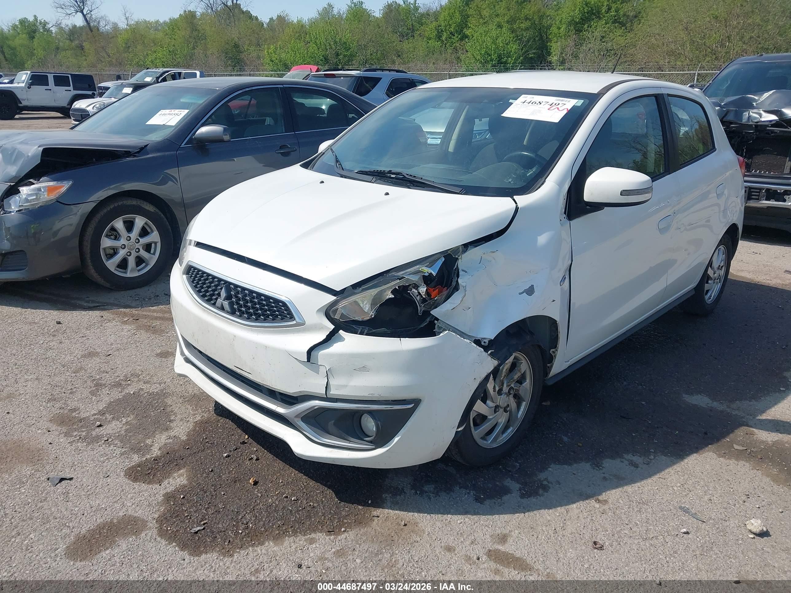 MITSUBISHI MIRAGE image 2