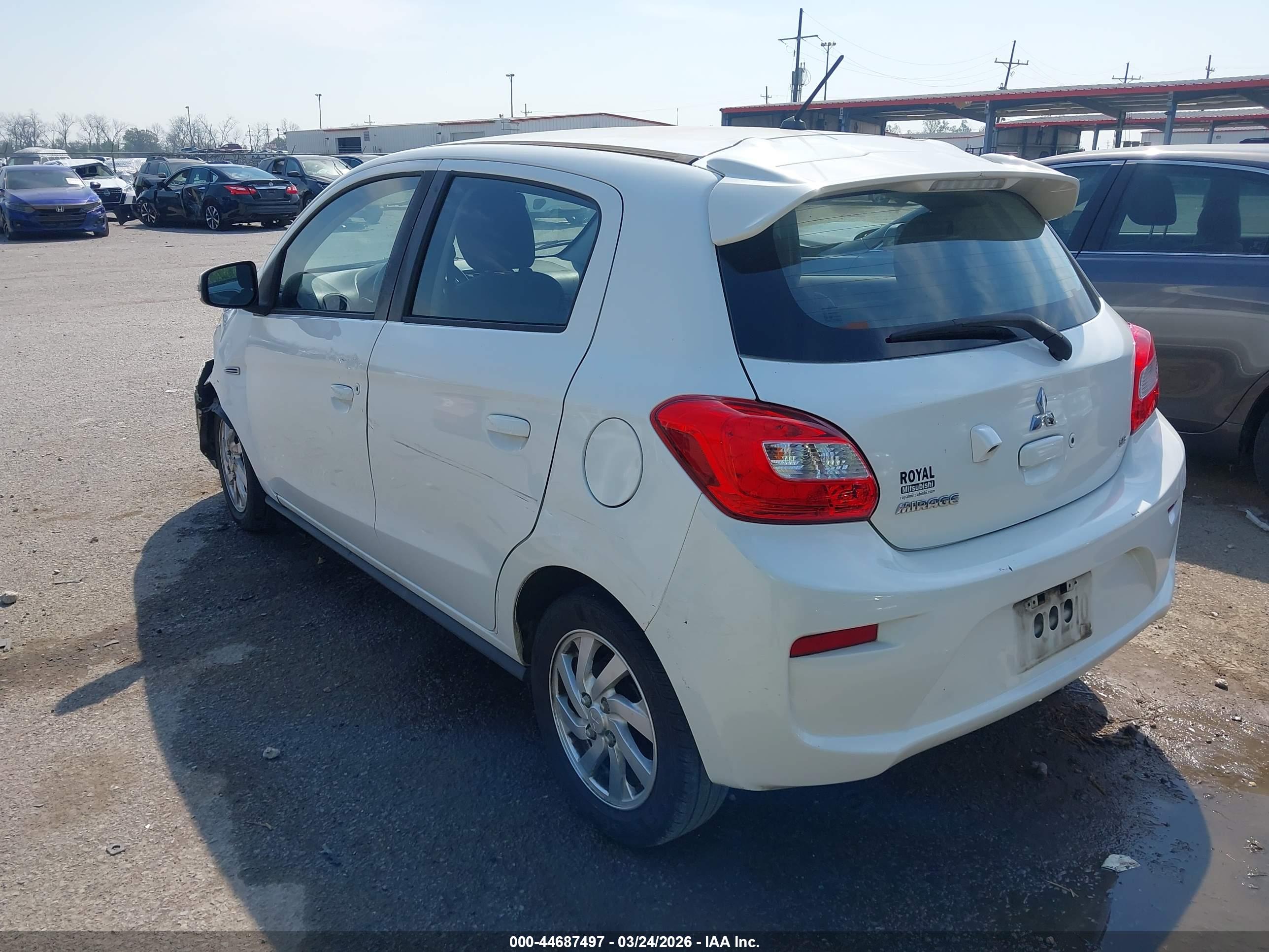MITSUBISHI MIRAGE image 3