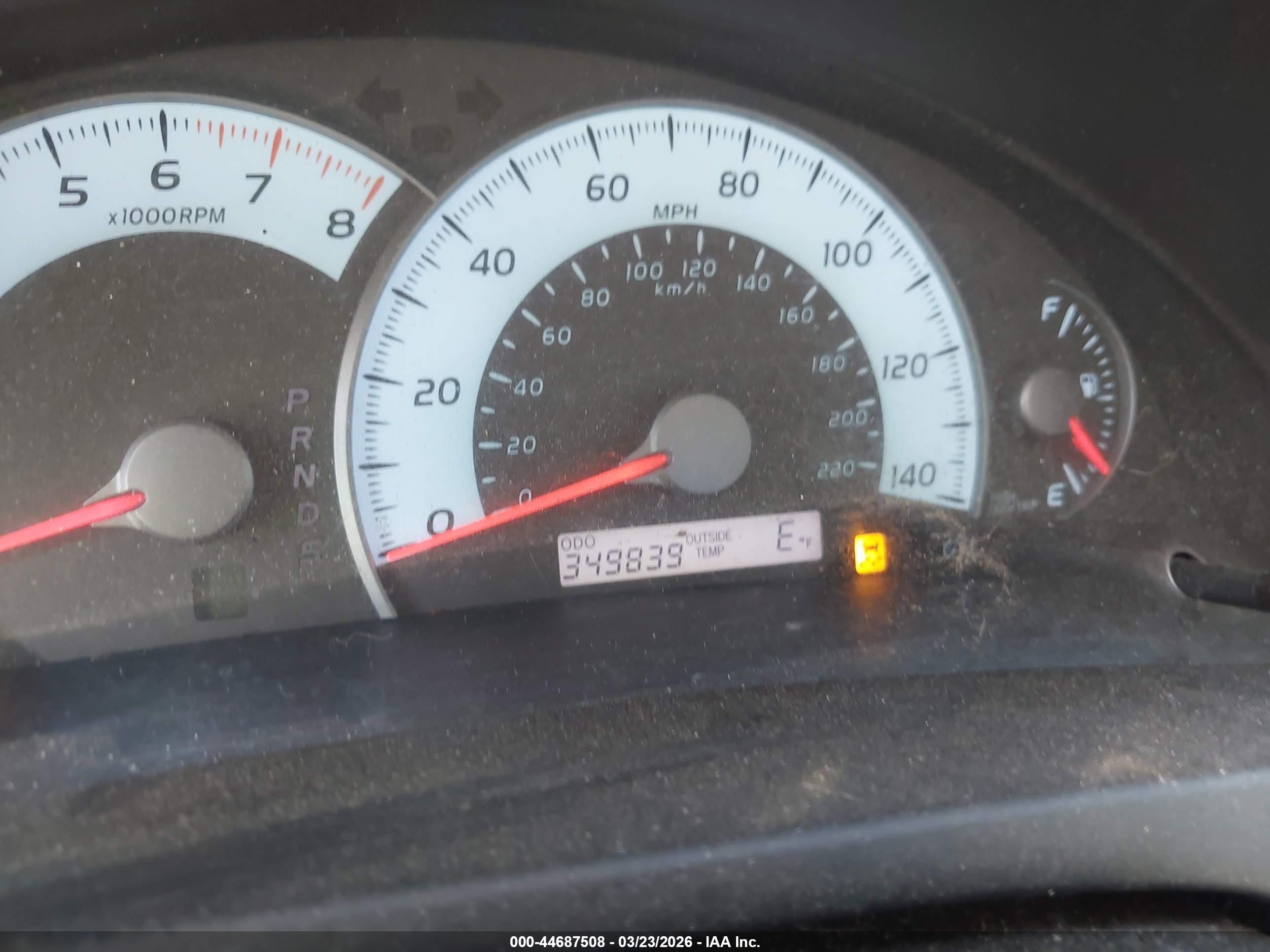 TOYOTA CAMRY image 7