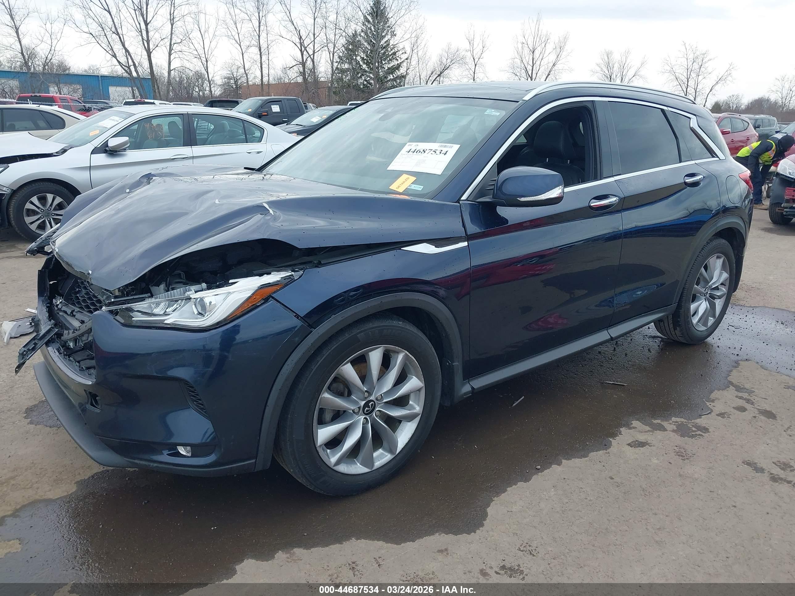 INFINITI QX50 image 2