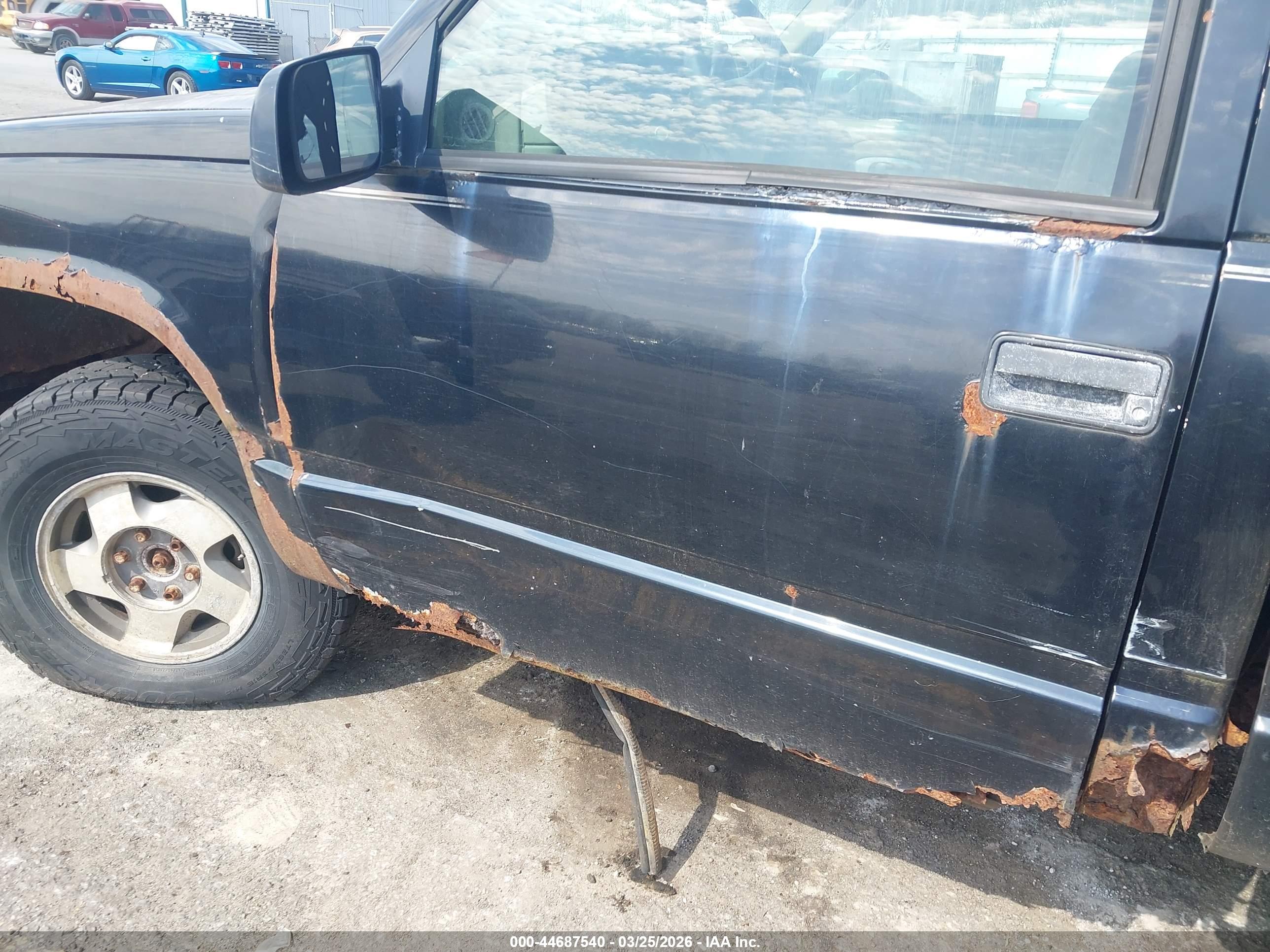 CHEVROLET K1500 image 6