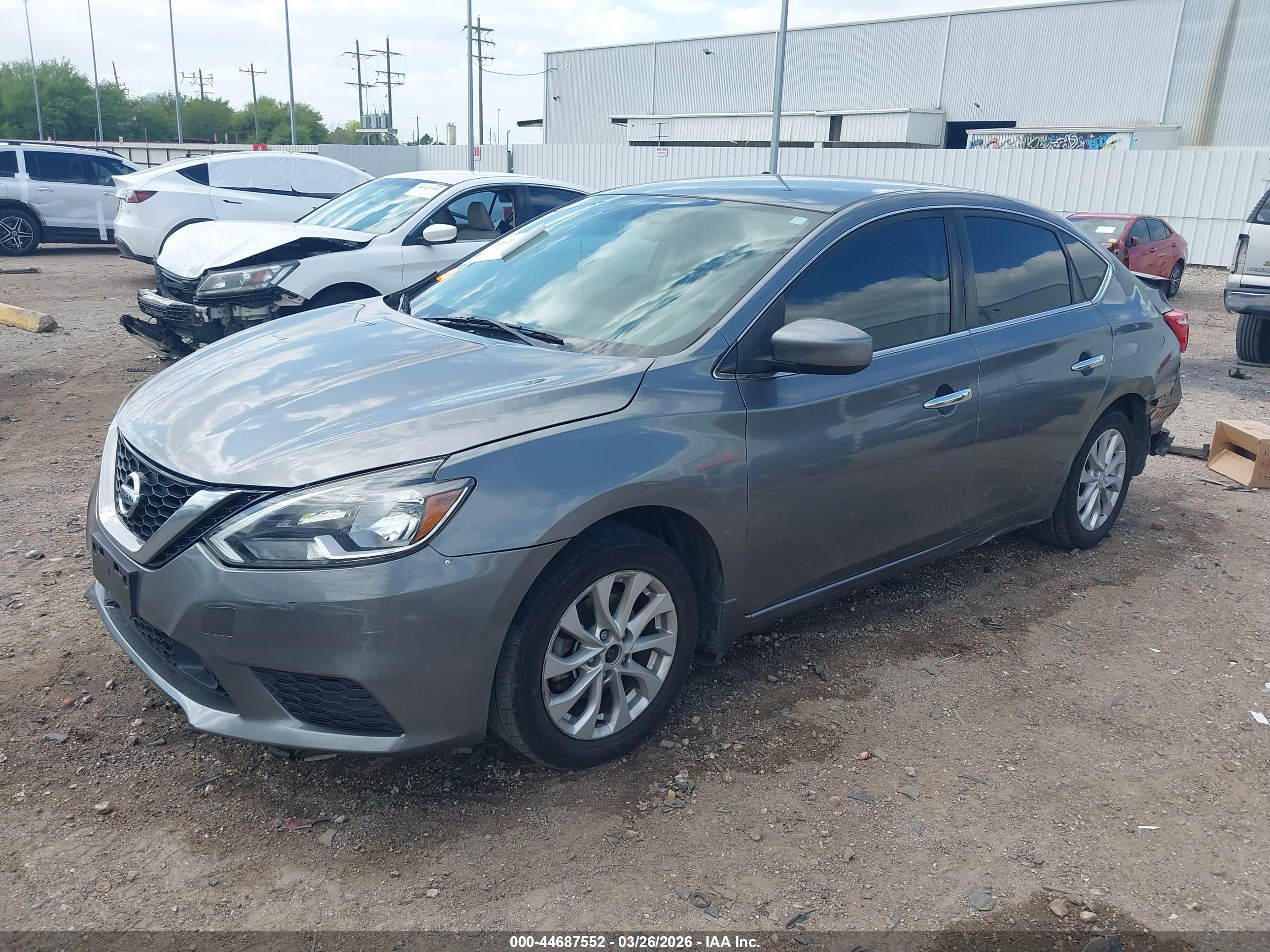 NISSAN SENTRA image 2