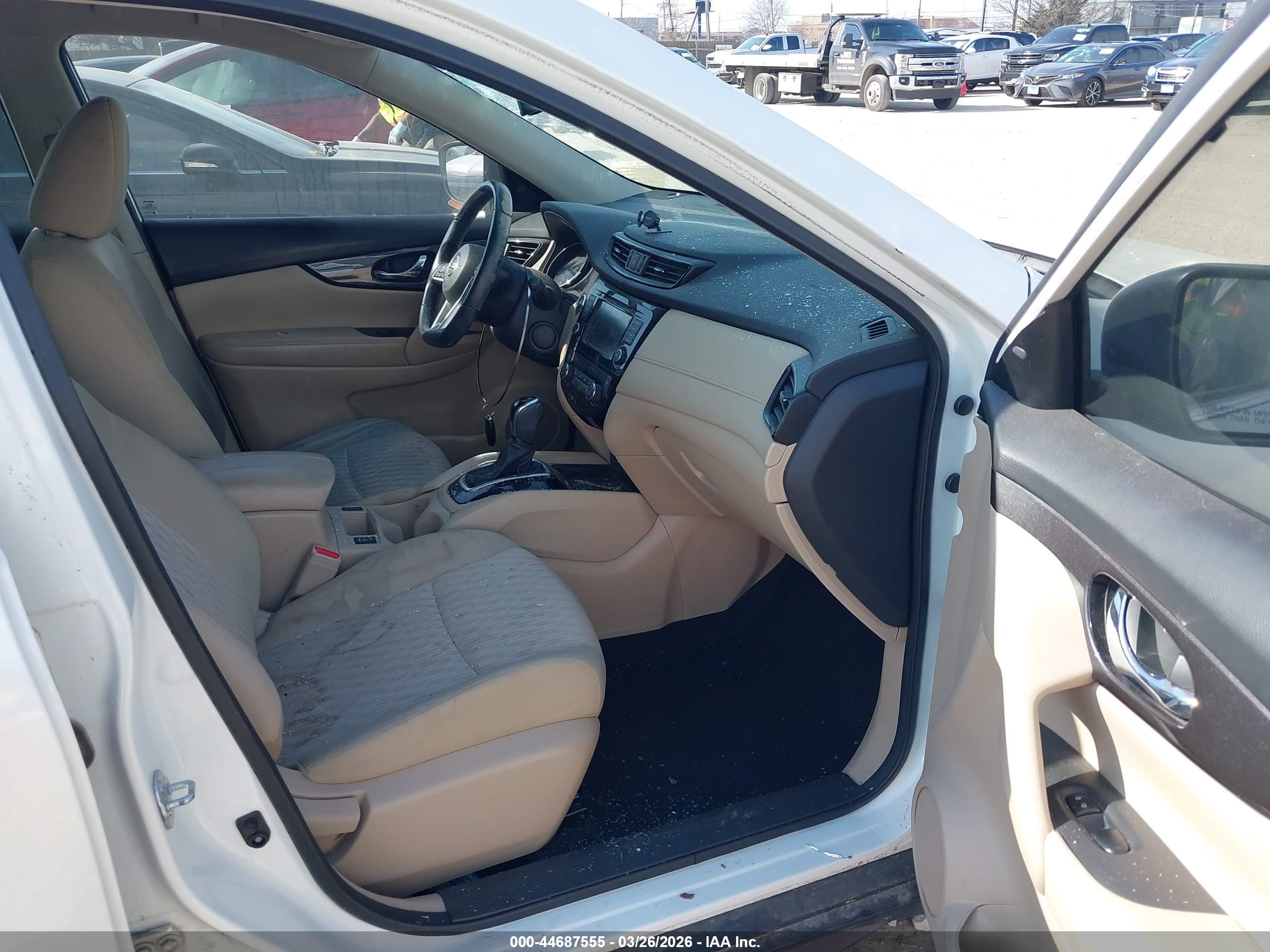 NISSAN ROGUE image 5