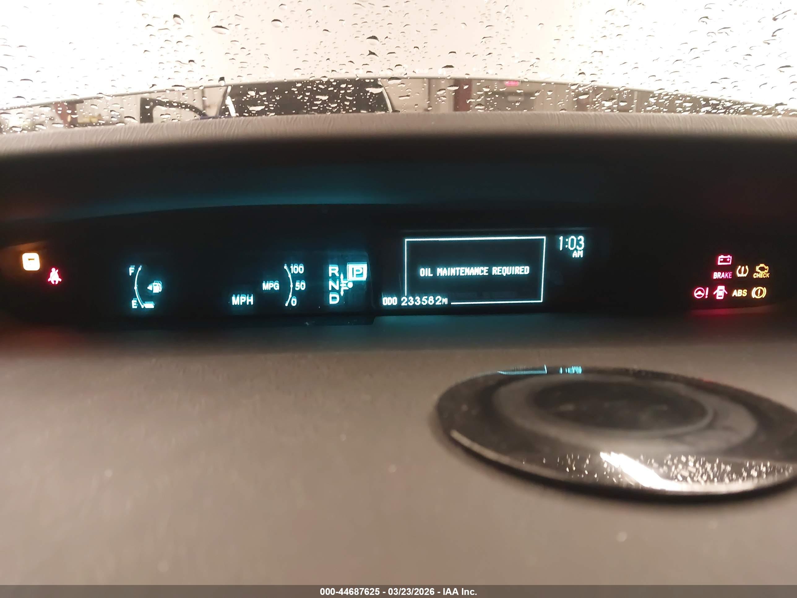 TOYOTA PRIUS image 7
