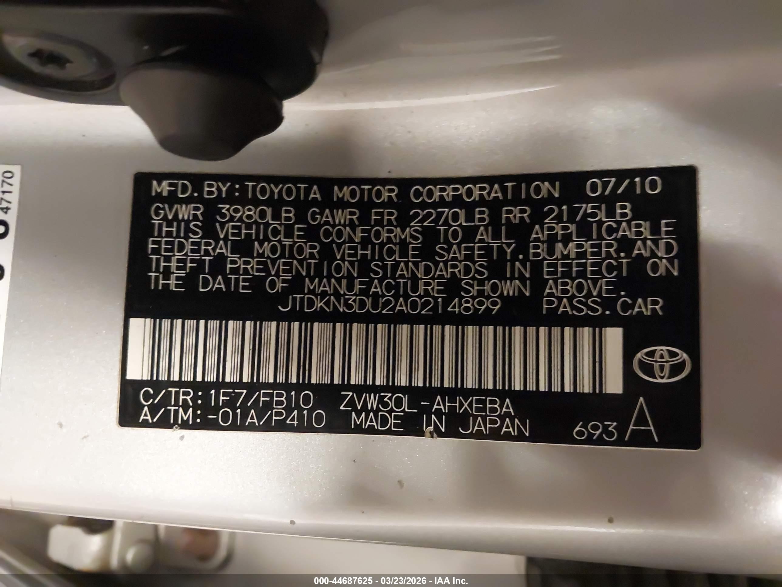 TOYOTA PRIUS image 9