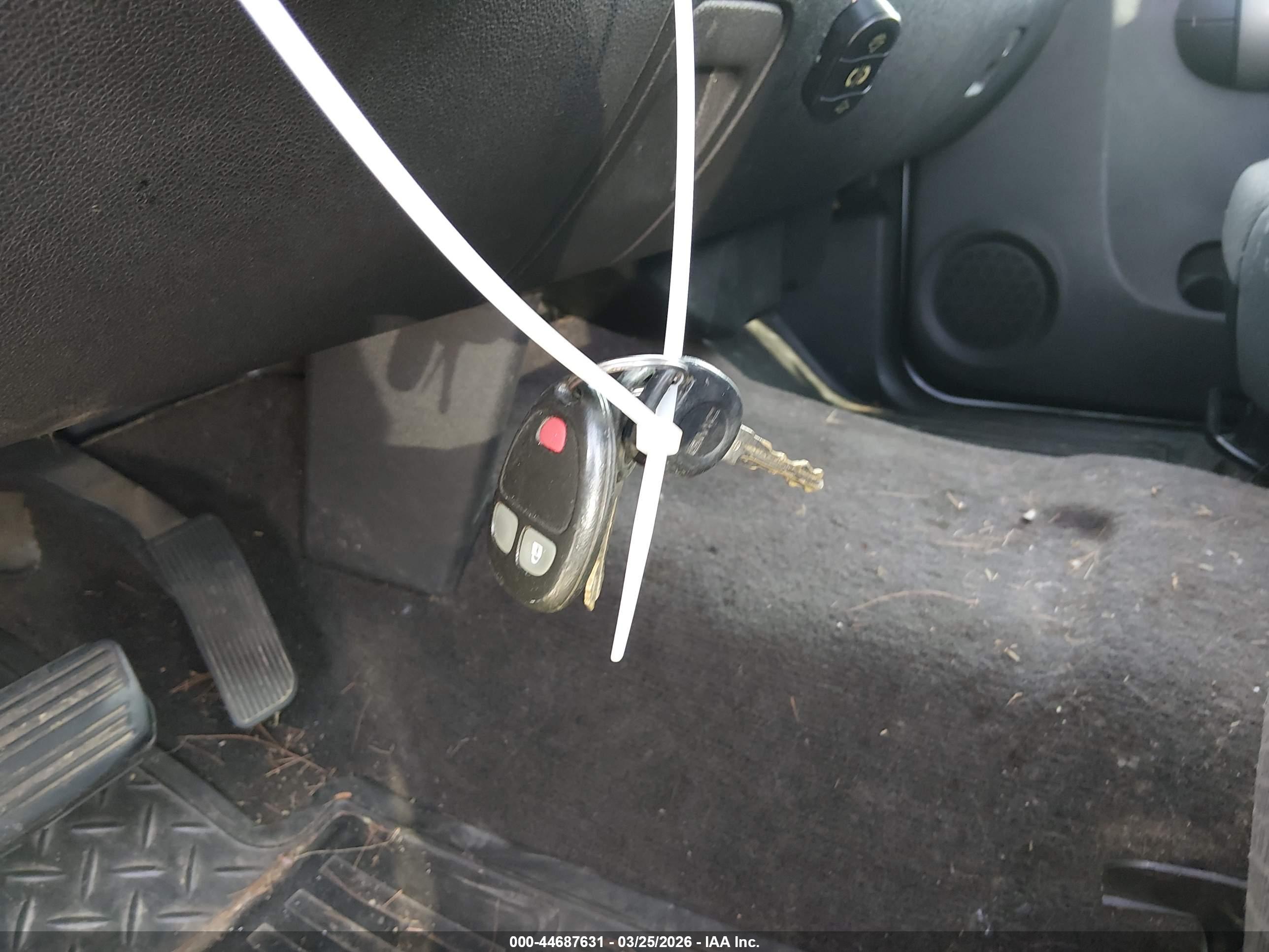 GMC SIERRA image 11