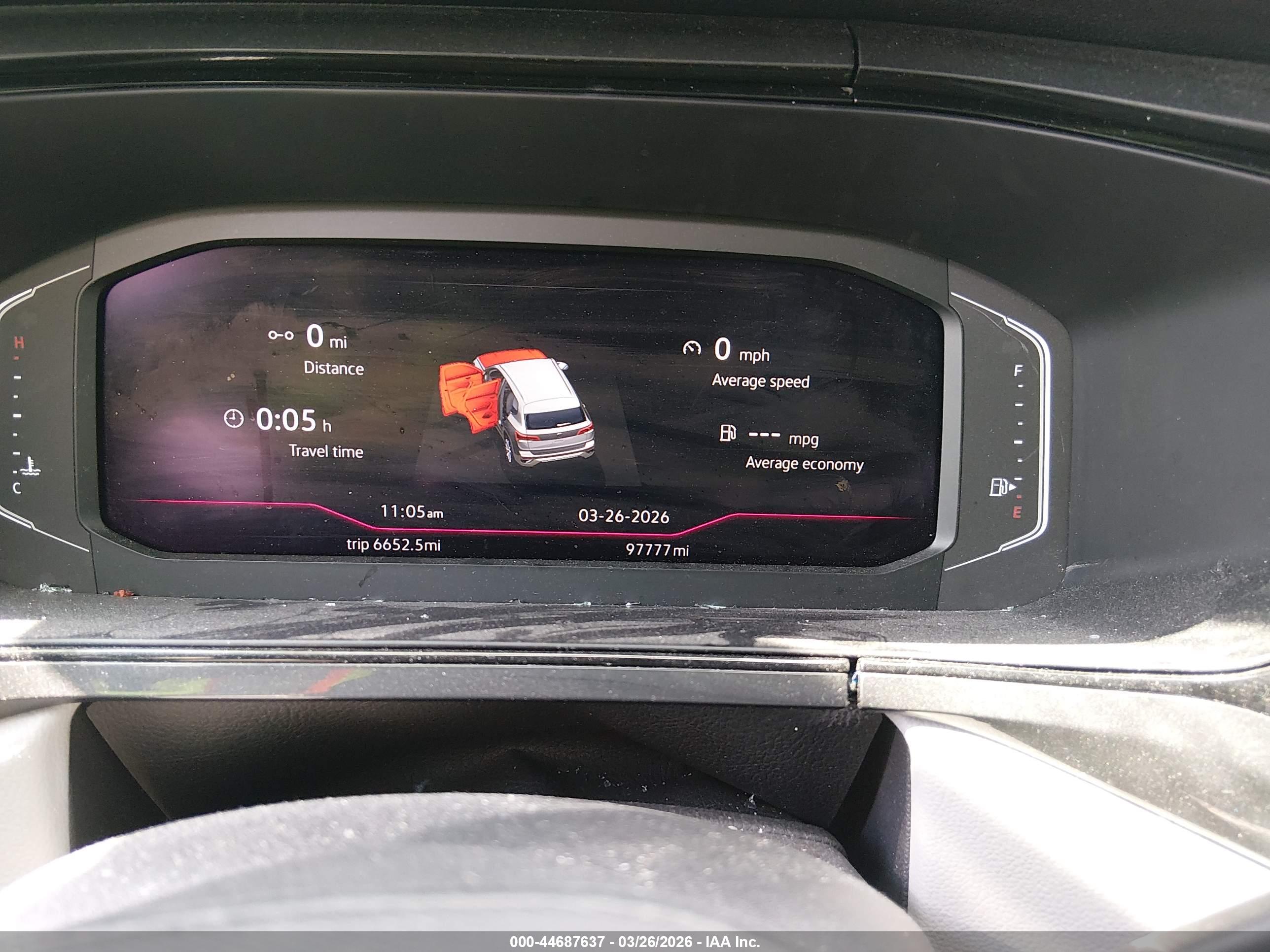 VOLKSWAGEN TAOS image 7