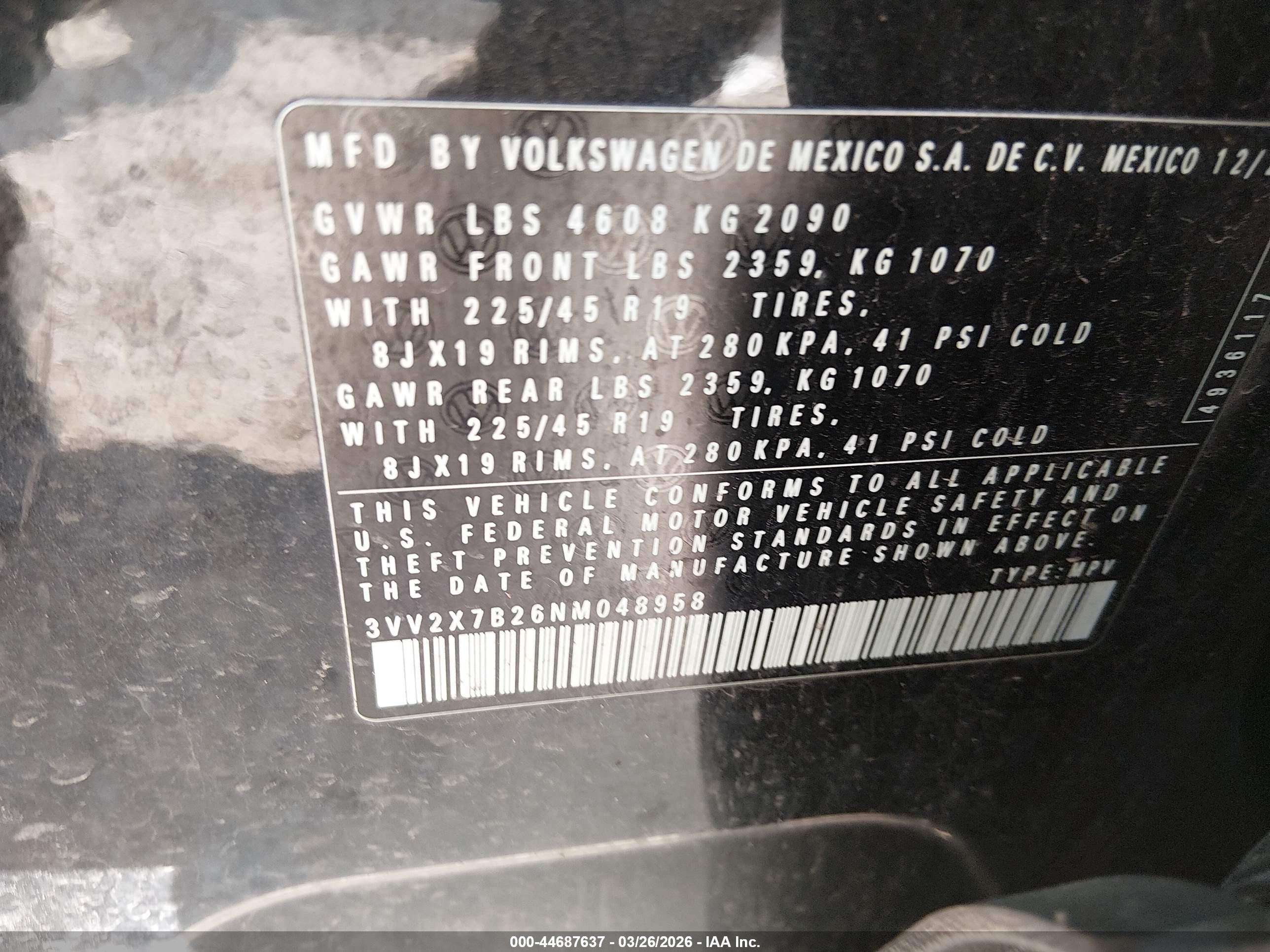 VOLKSWAGEN TAOS image 9