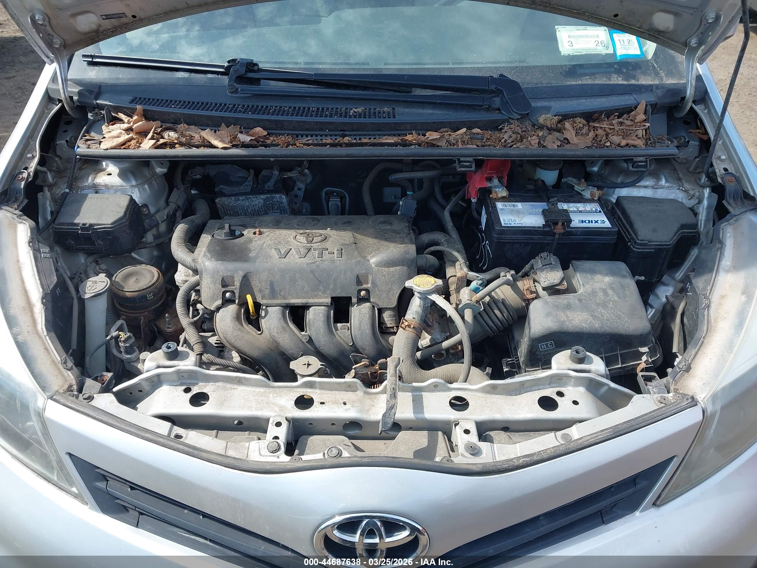 TOYOTA YARIS image 10