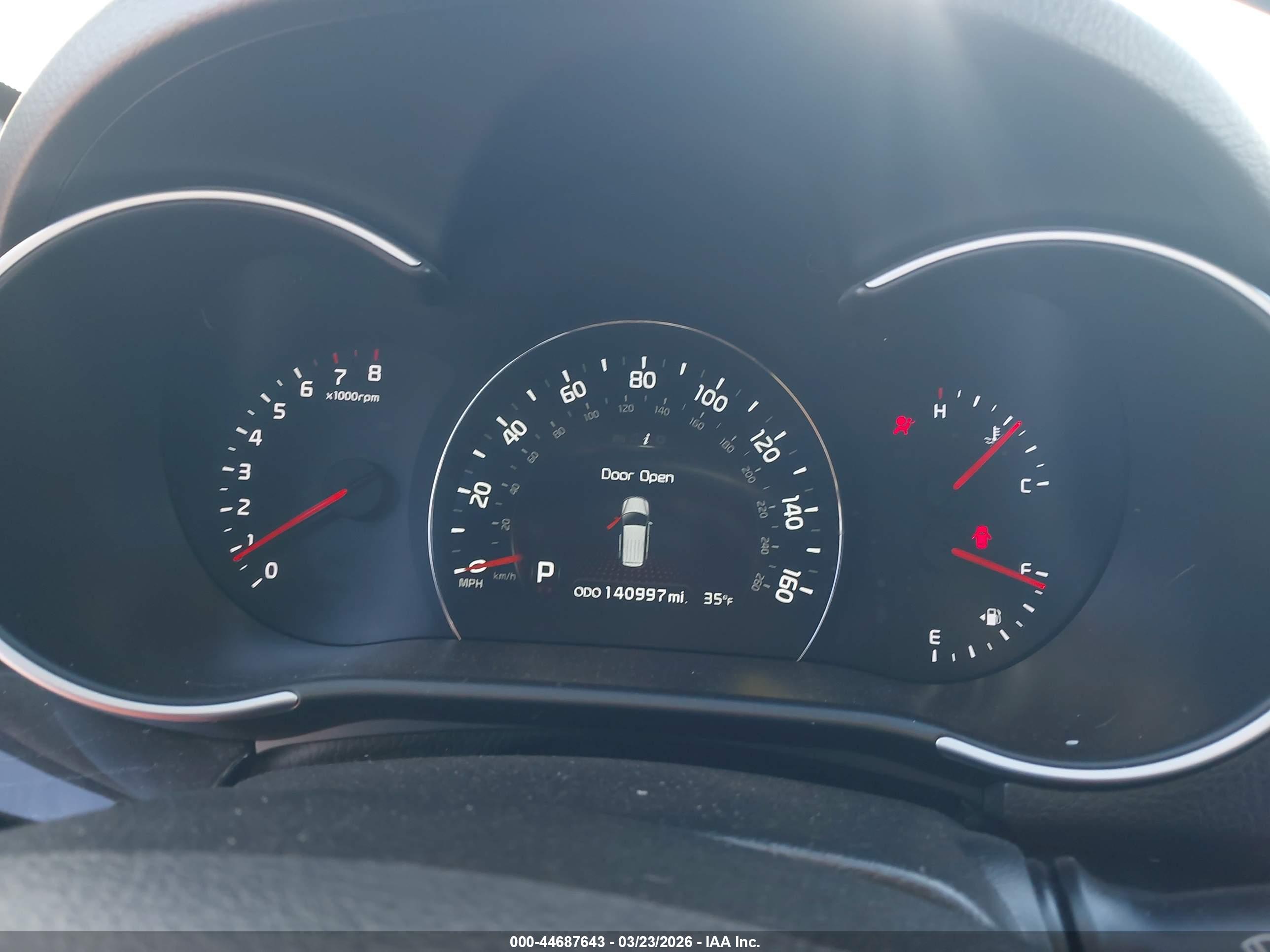 KIA SORENTO image 7