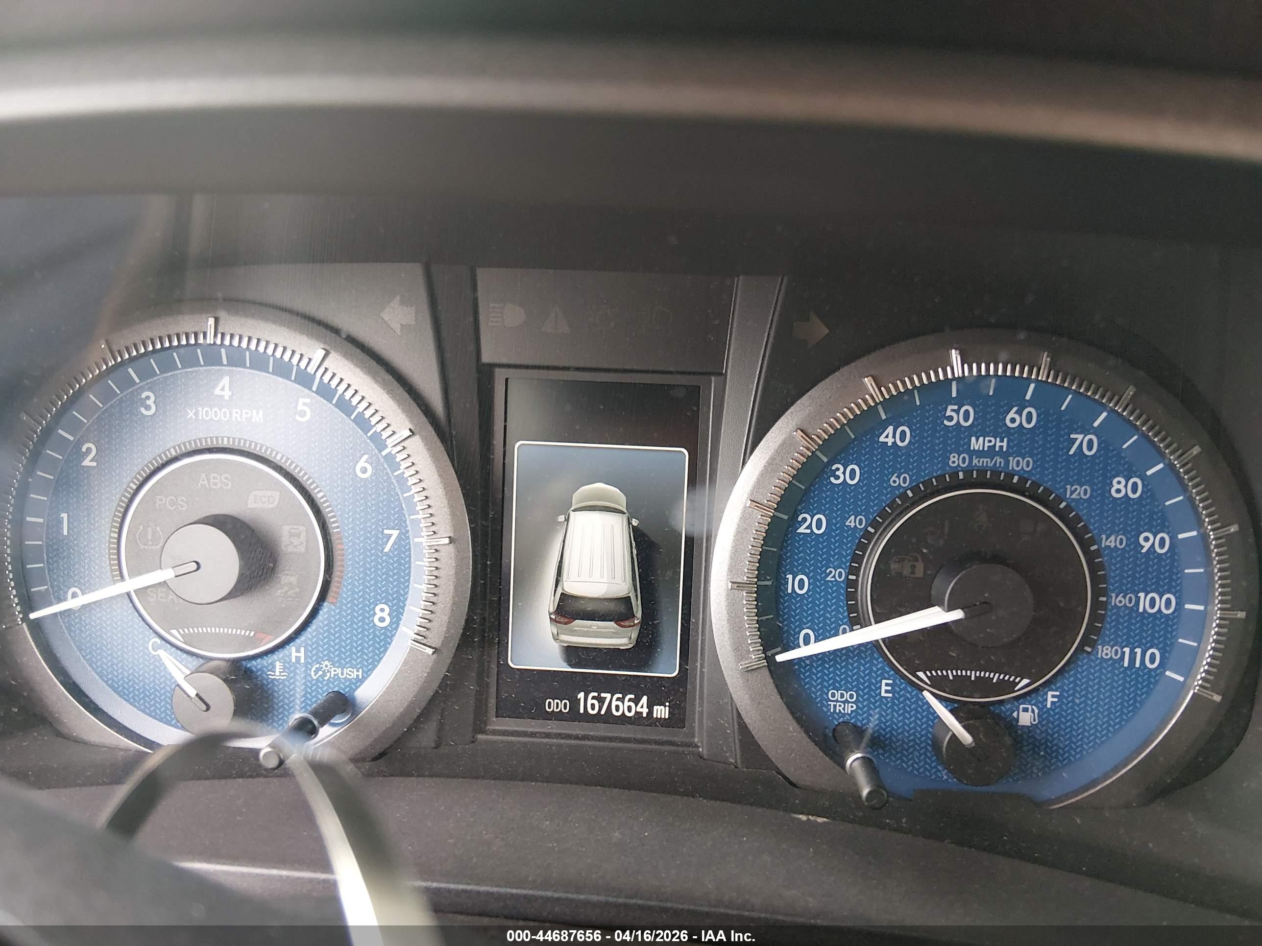 TOYOTA SIENNA image 7