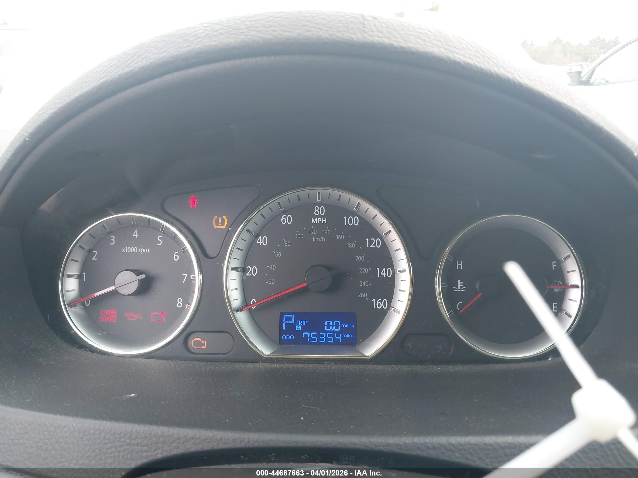 HYUNDAI SONATA image 7