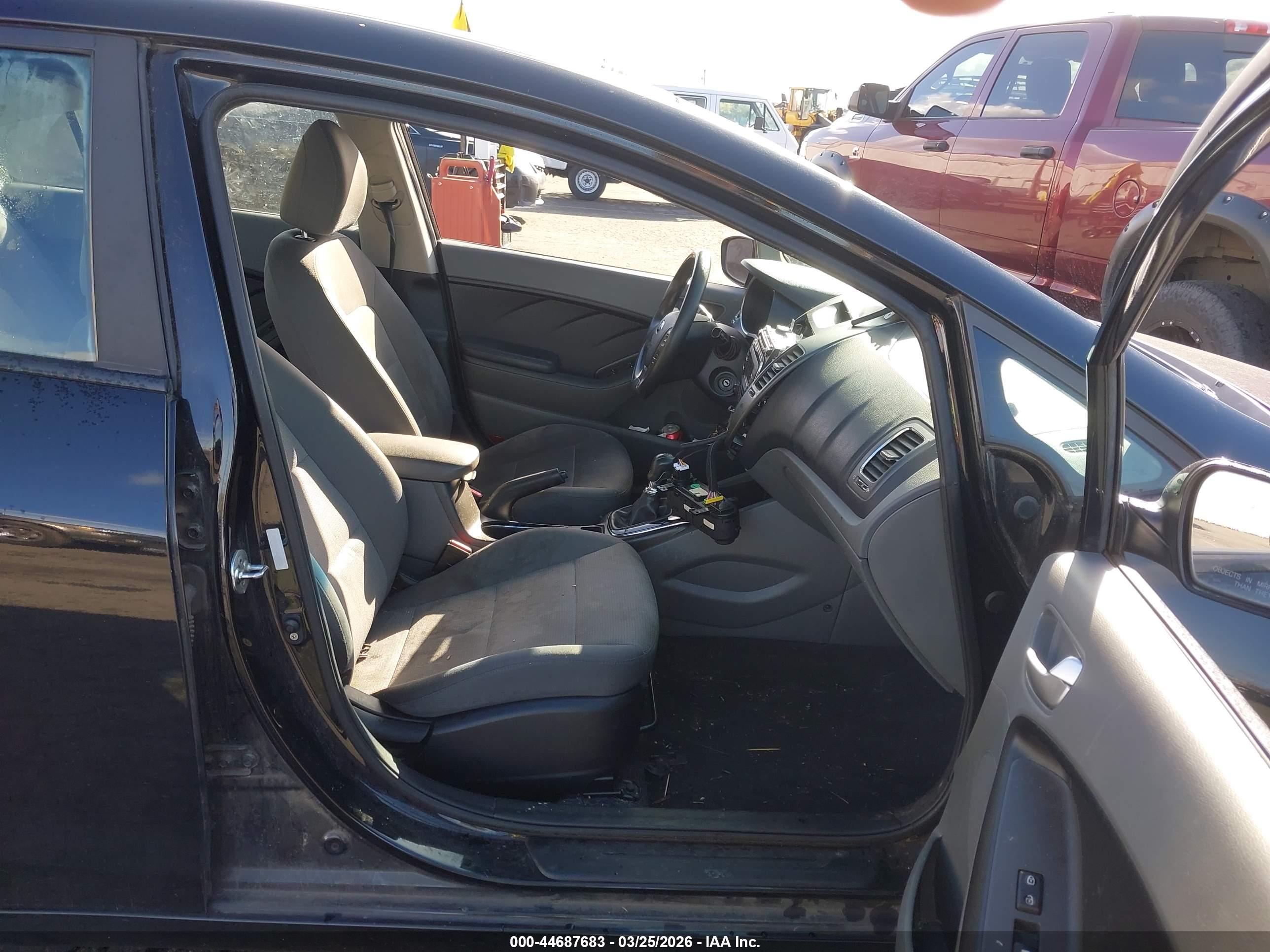 KIA FORTE image 5