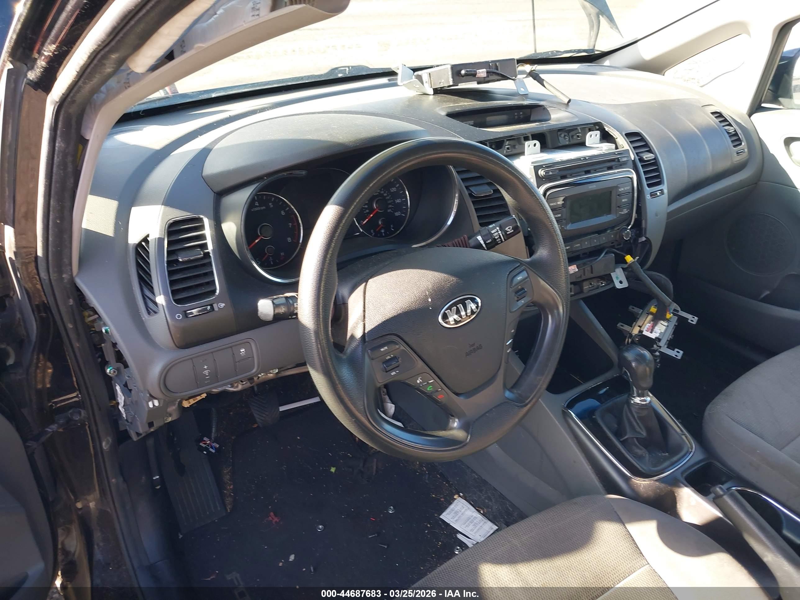 KIA FORTE image 6