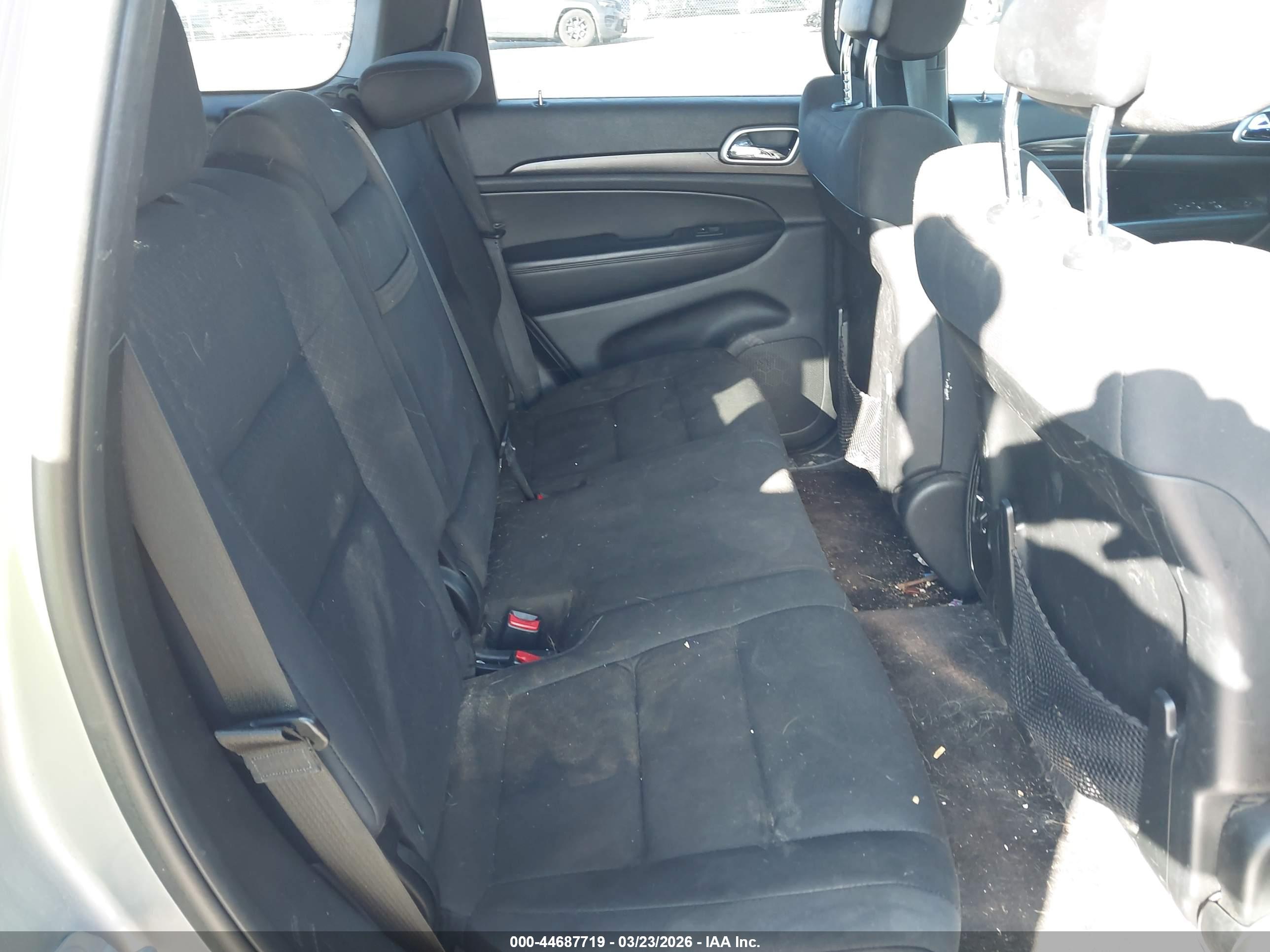 JEEP GRAND image 8