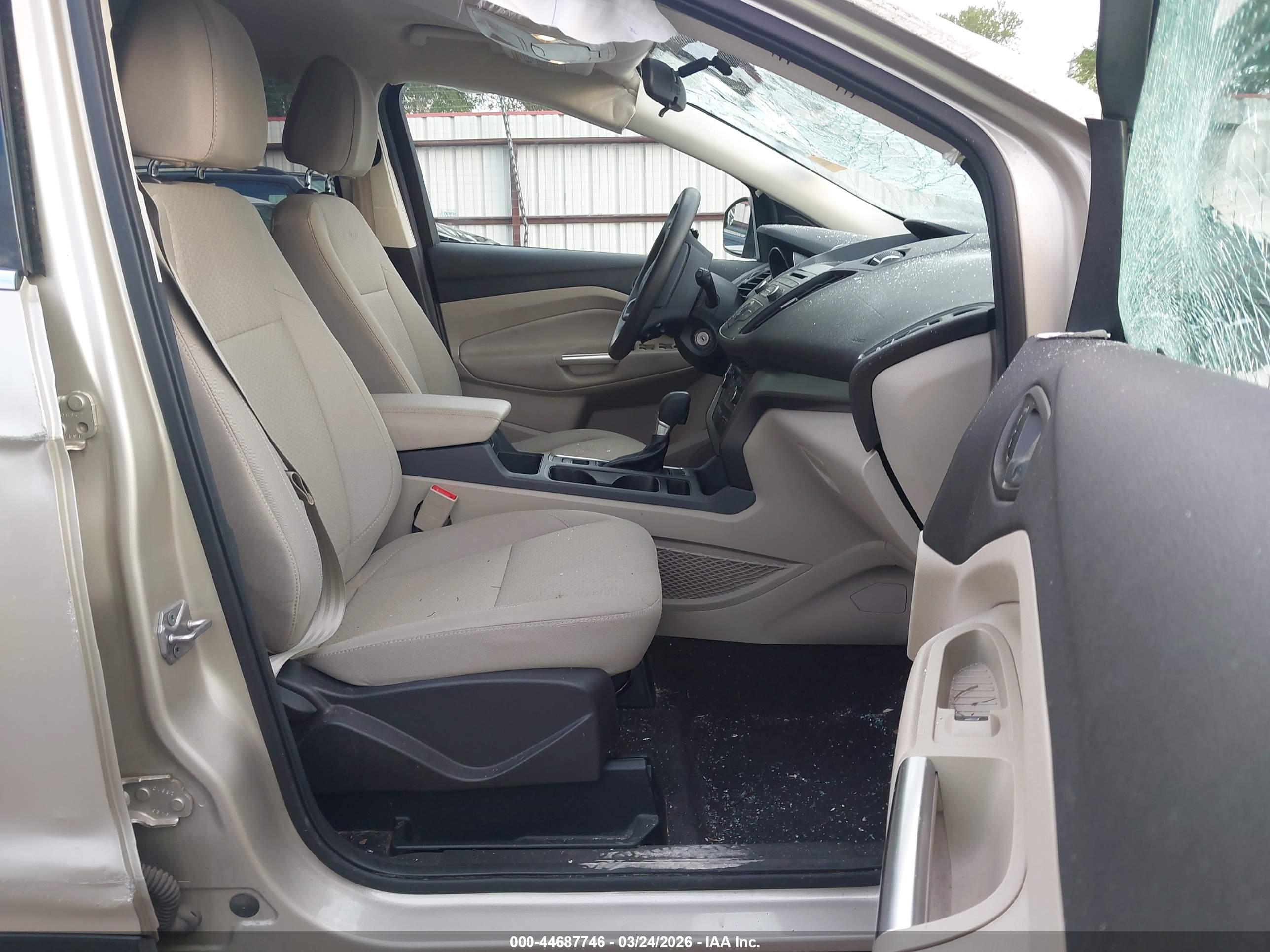 FORD ESCAPE image 5