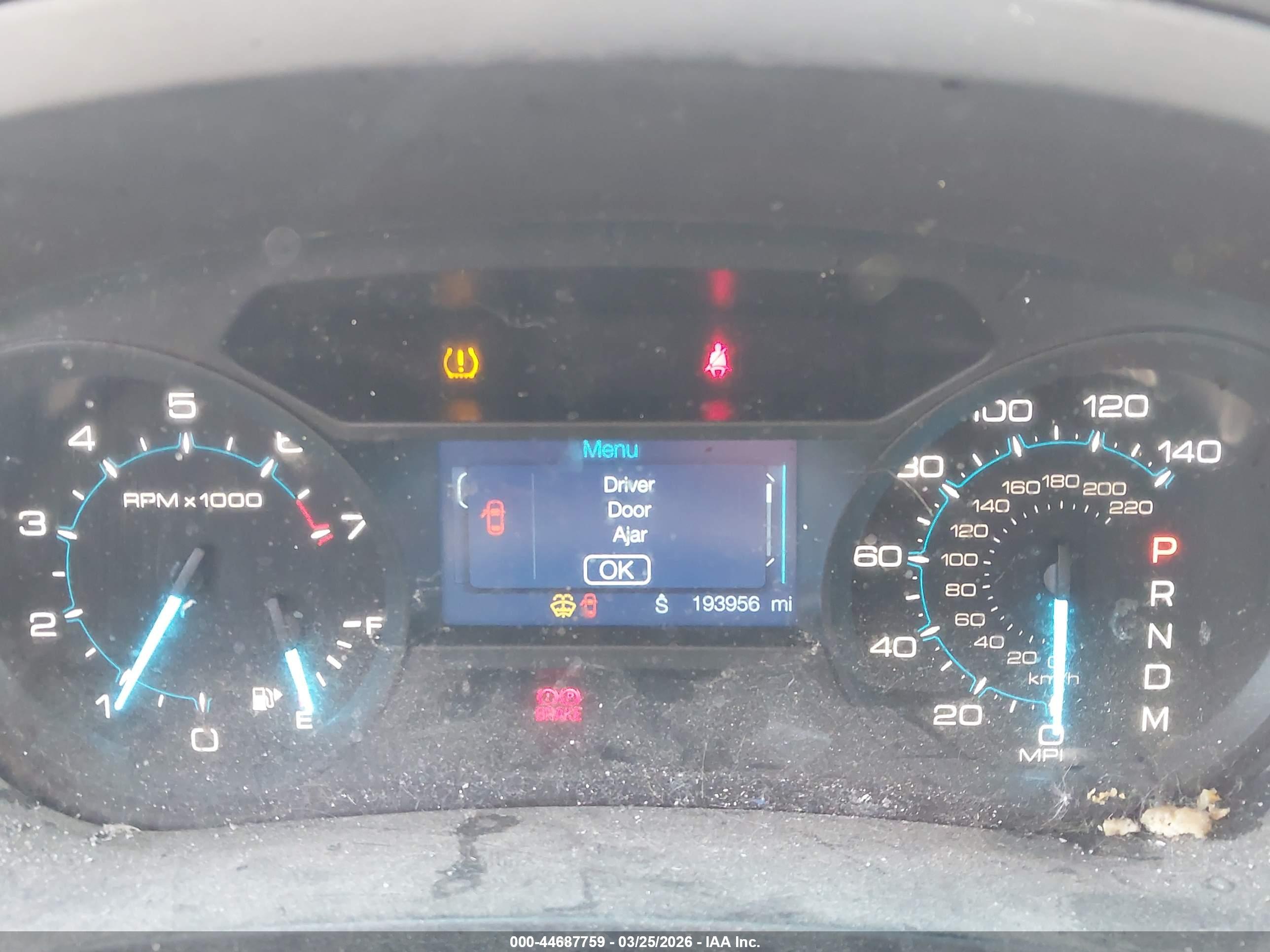 FORD EXPLORER image 7