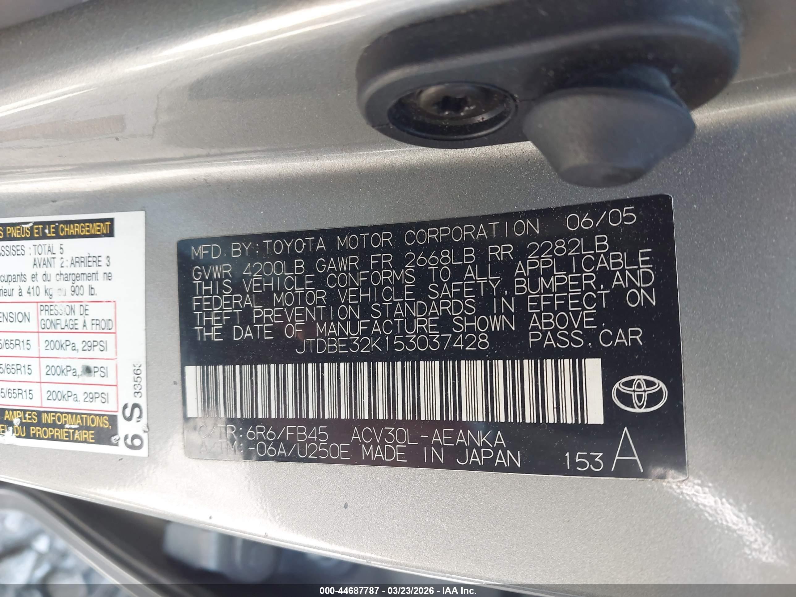 TOYOTA CAMRY image 9