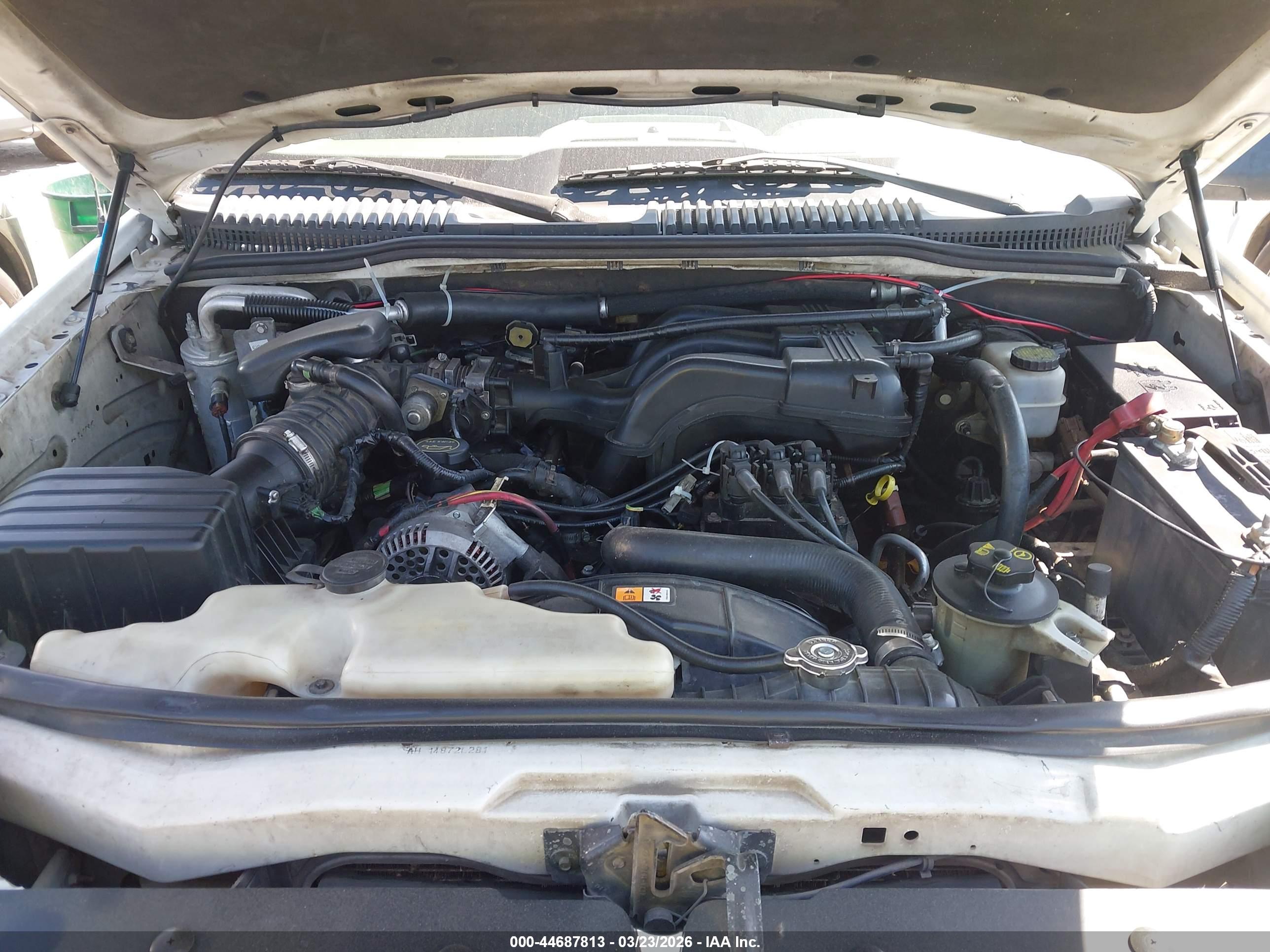 FORD EXPLORER image 10