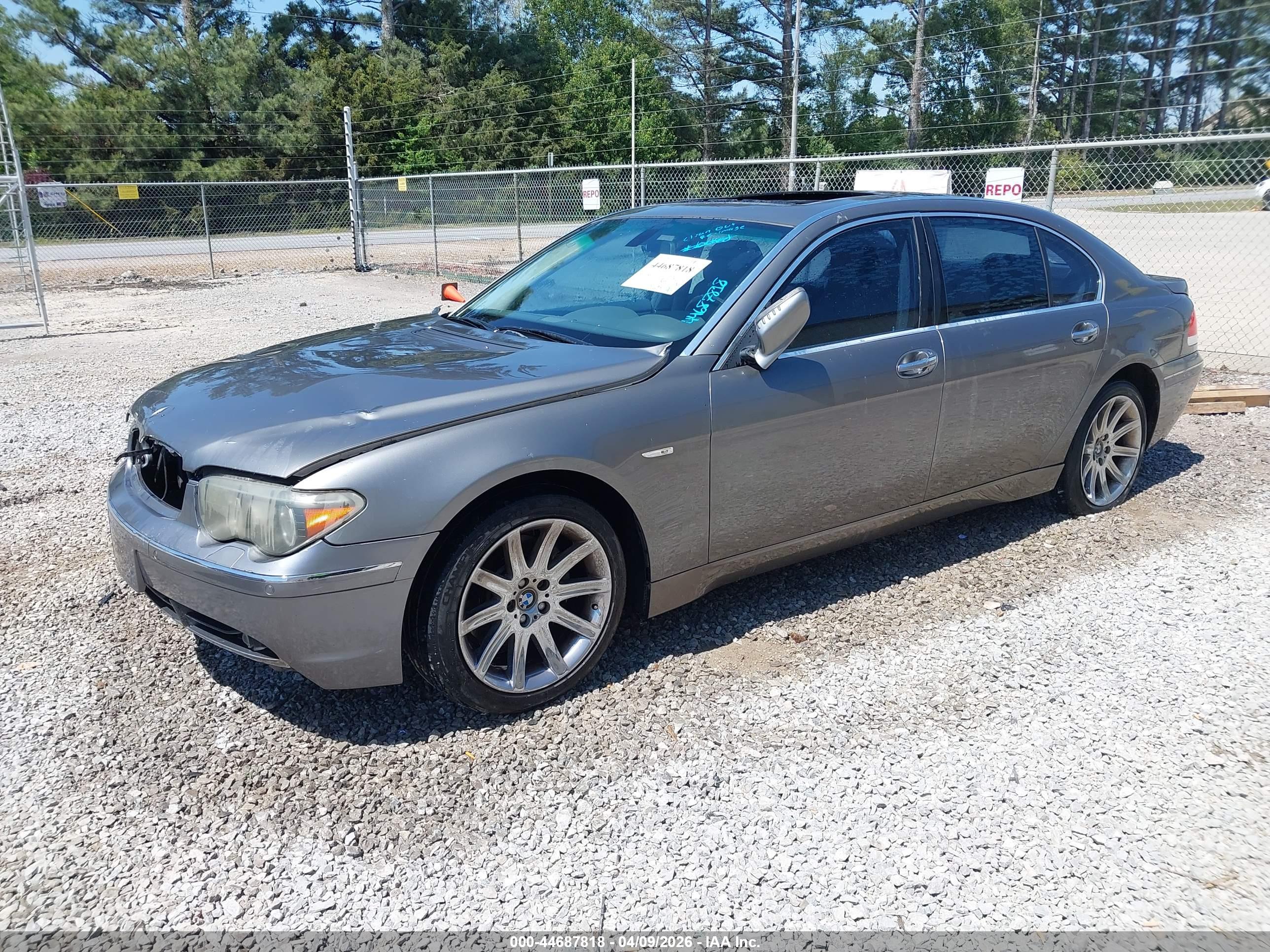 BMW 745LI image 2