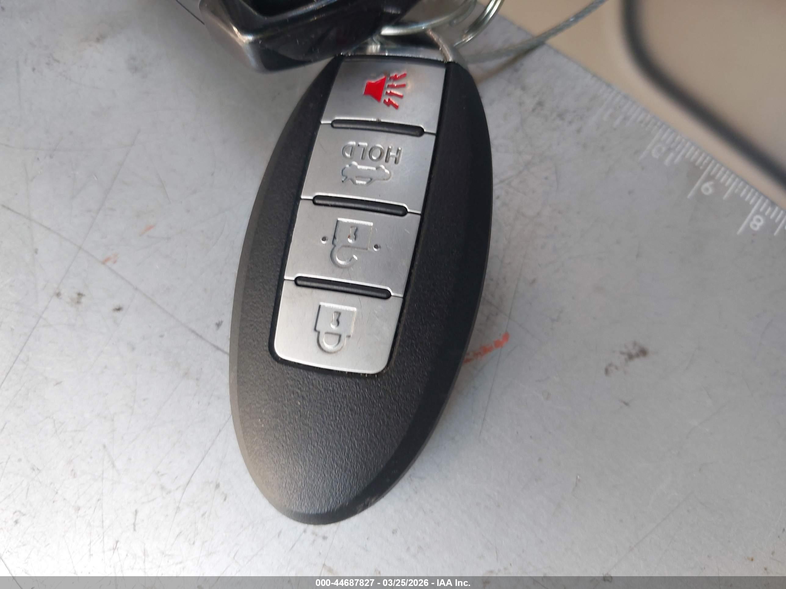 NISSAN PATHFINDER image 11