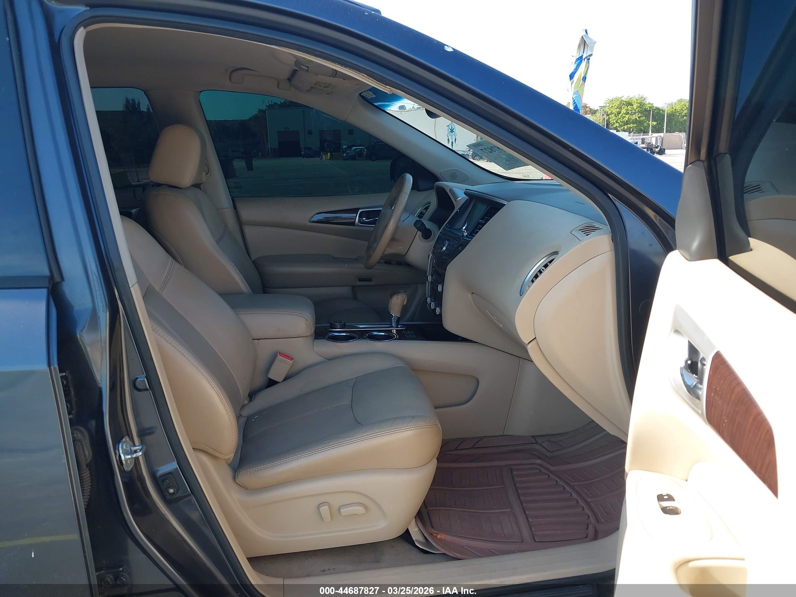 NISSAN PATHFINDER image 5