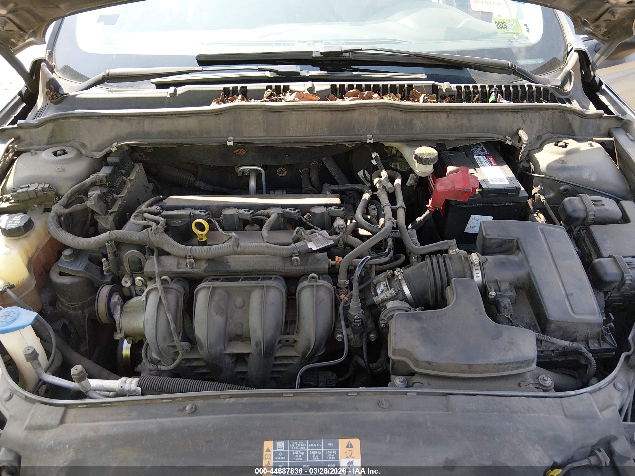 FORD FUSION image 10