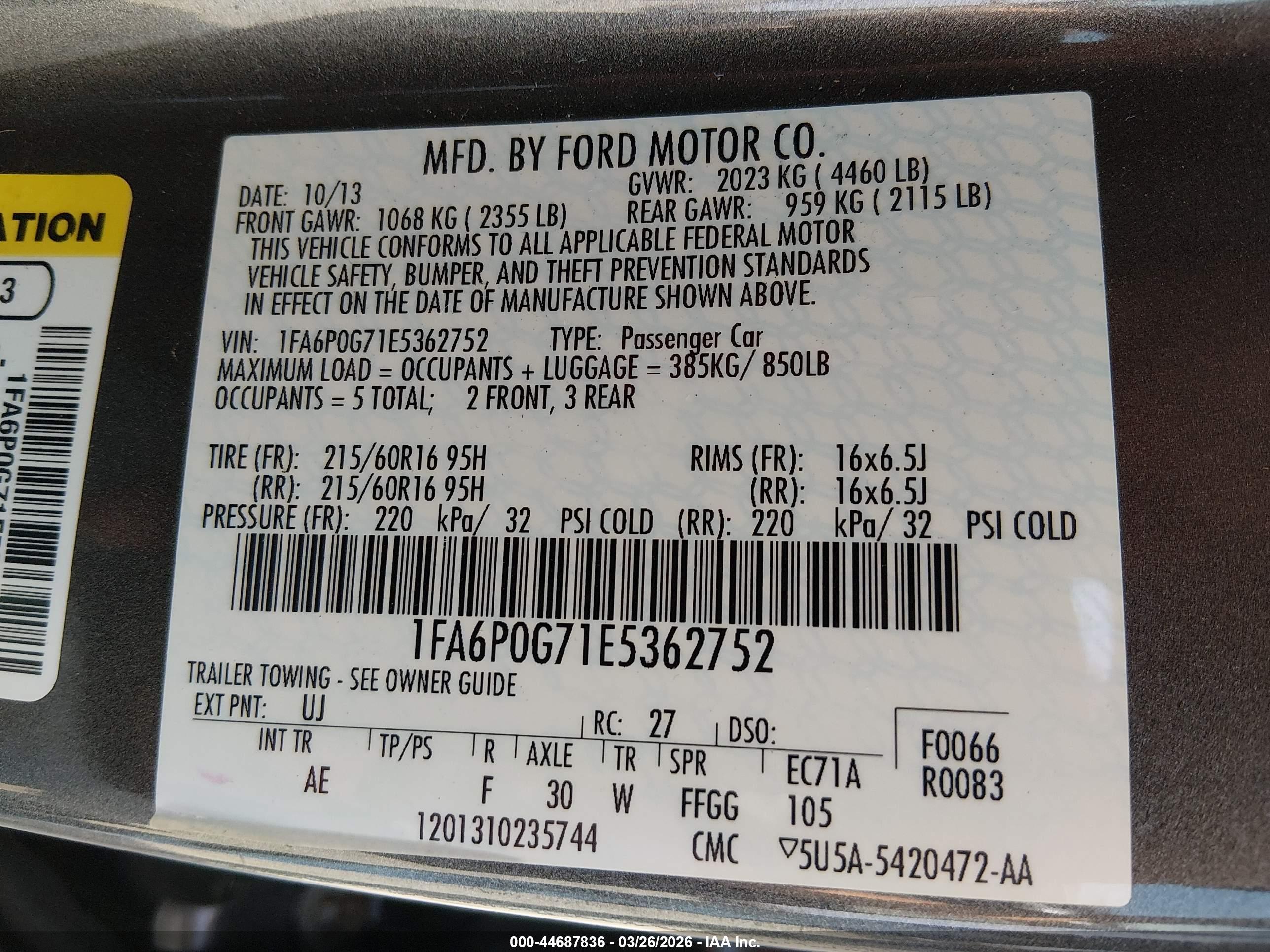 FORD FUSION image 9